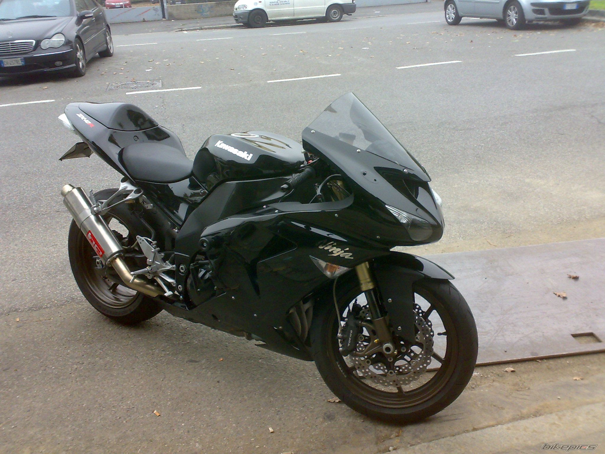 2006 KAWASAKI ZX 10R | Picture 1835469 motorcycle photo