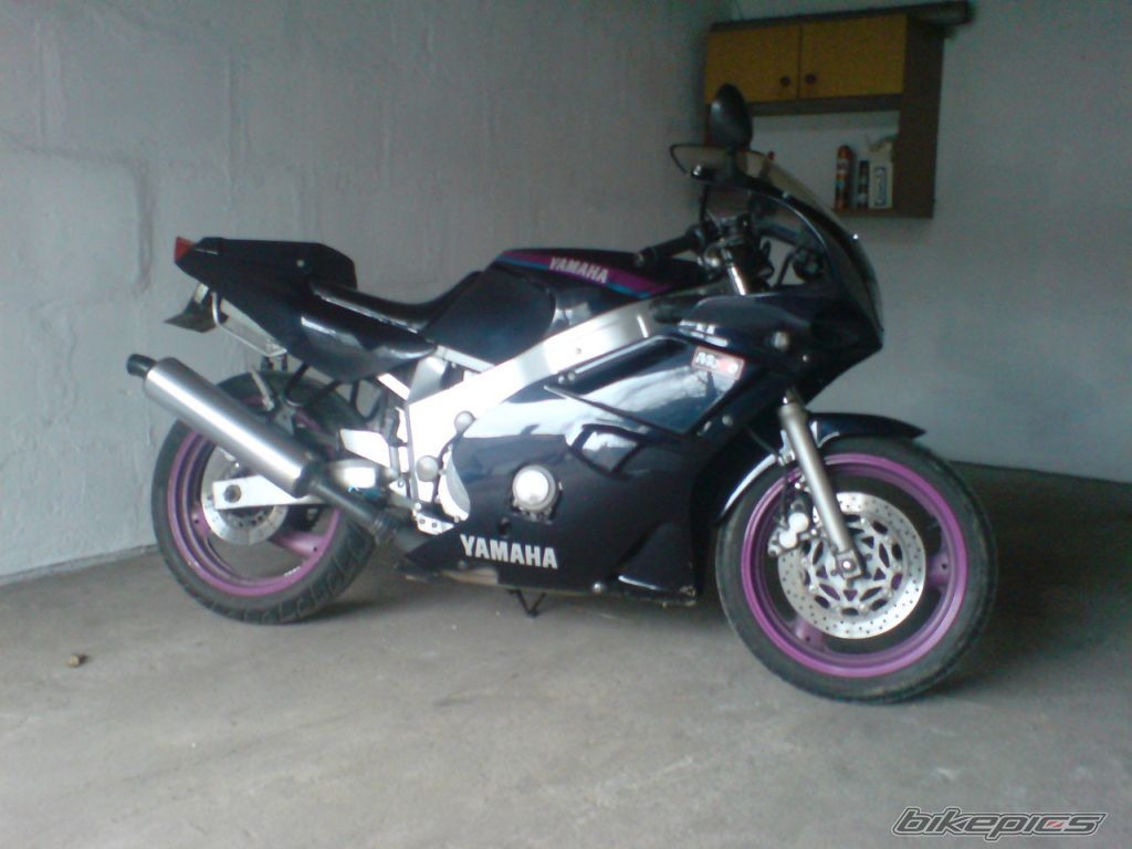 1993 YAMAHA FZR 600 | Picture 1835503 motorcycle photo