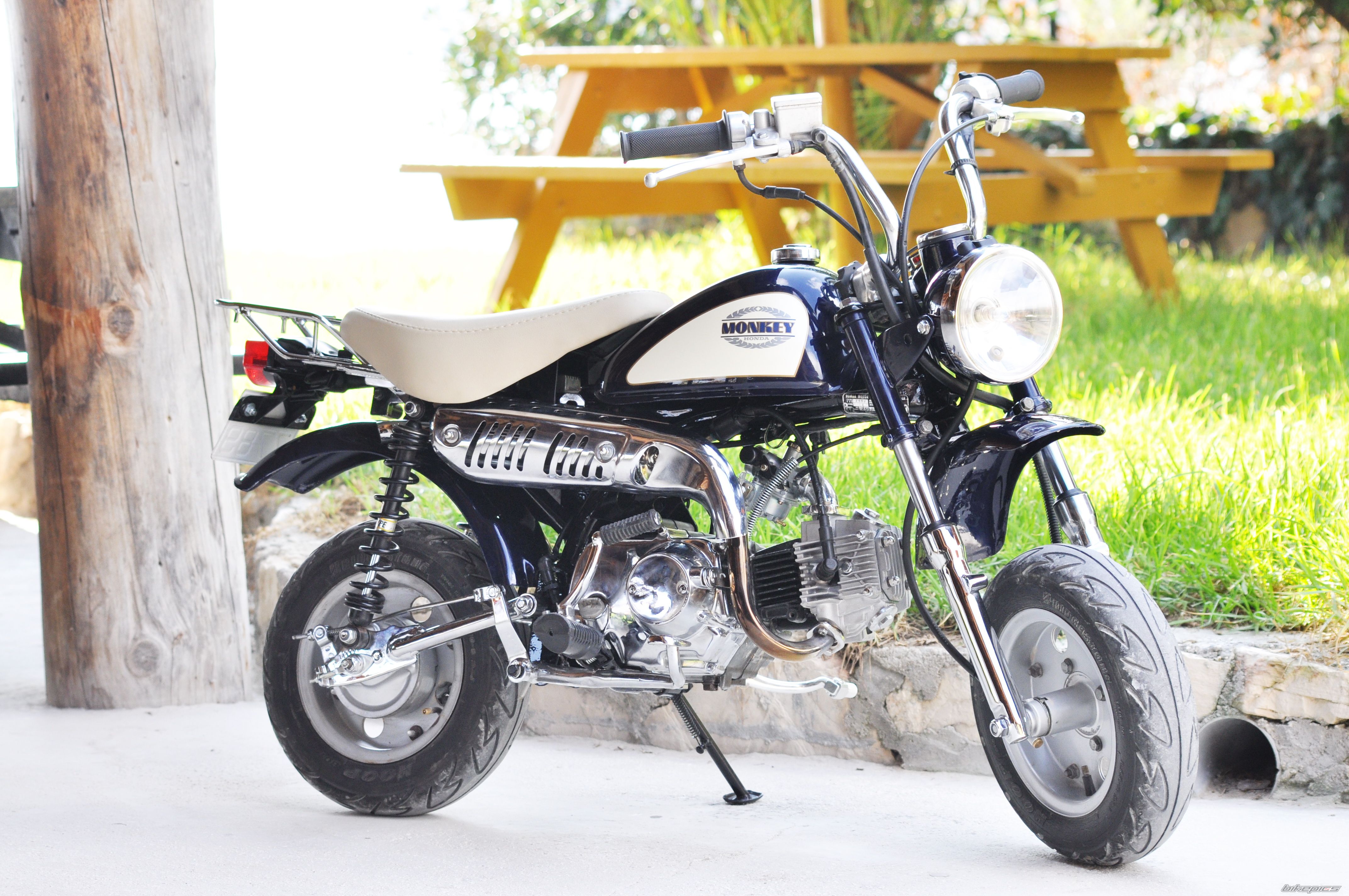 2010 HONDA BOBOS | Picture 1835947 motorcycle photo