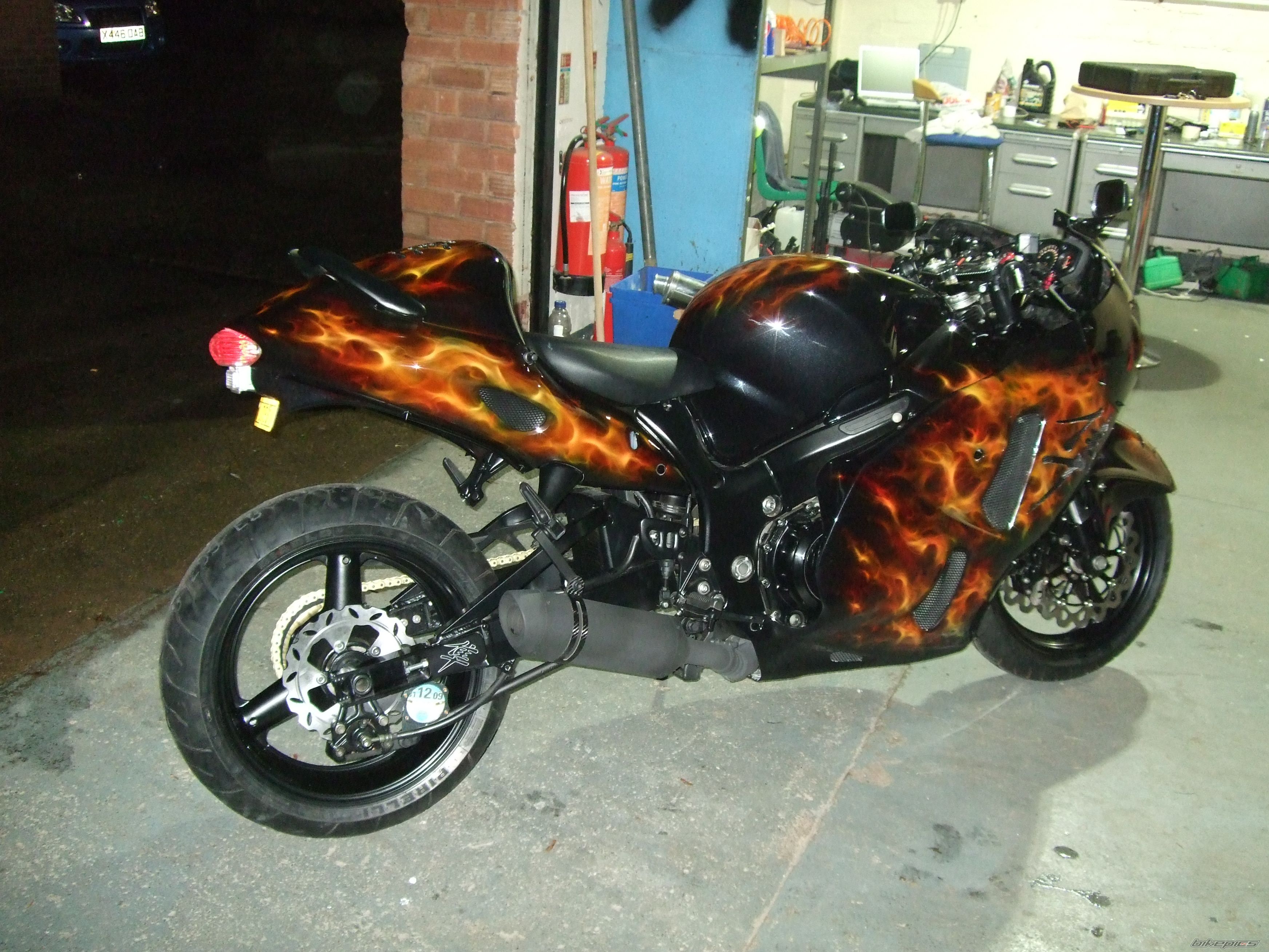 2010 SUZUKI HAYABUSA | Picture 1835950 motorcycle photo