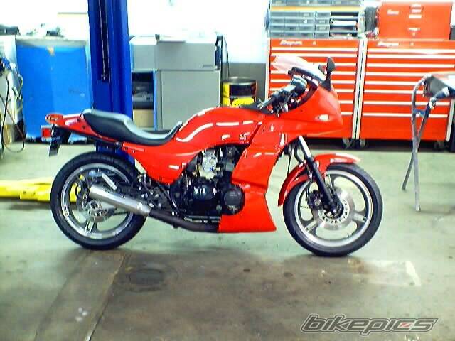 1984 KAWASAKI GPZ 750 | Picture 18364 motorcycle photo