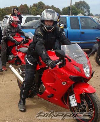 2010 HYOSUNG GT 250 R COMET | Picture 1836973 motorcycle photo