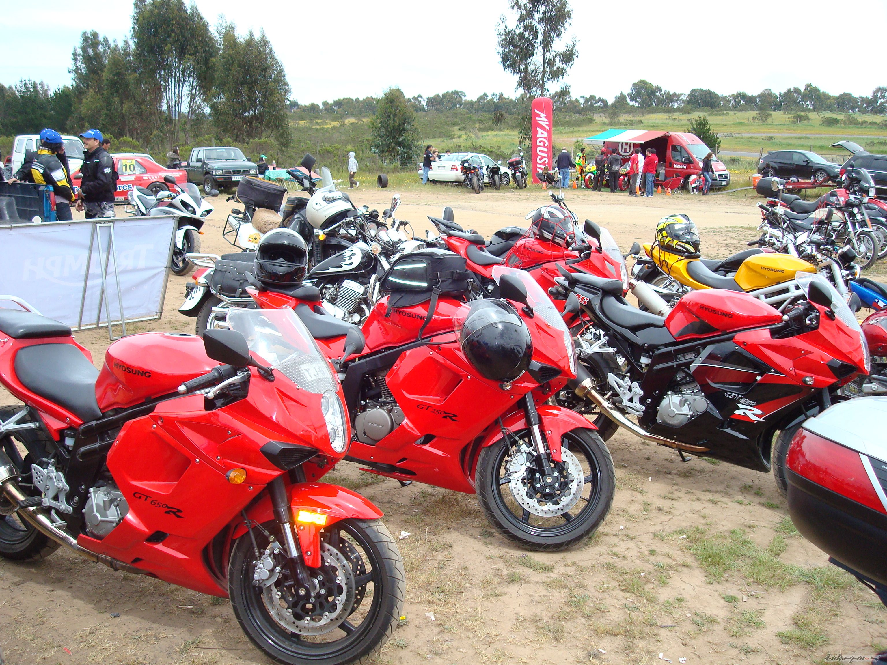 2010 HYOSUNG GT 250 R COMET | Picture 1836986 motorcycle photo