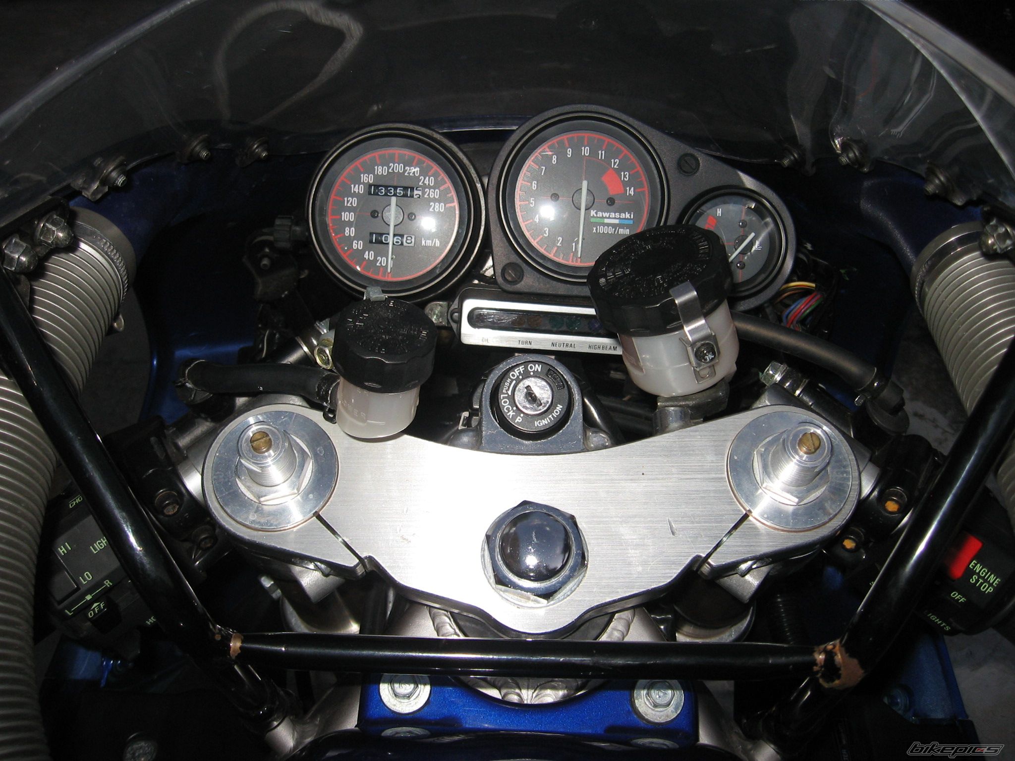 1993 KAWASAKI ZXR 750 | Picture 1837516 motorcycle photo