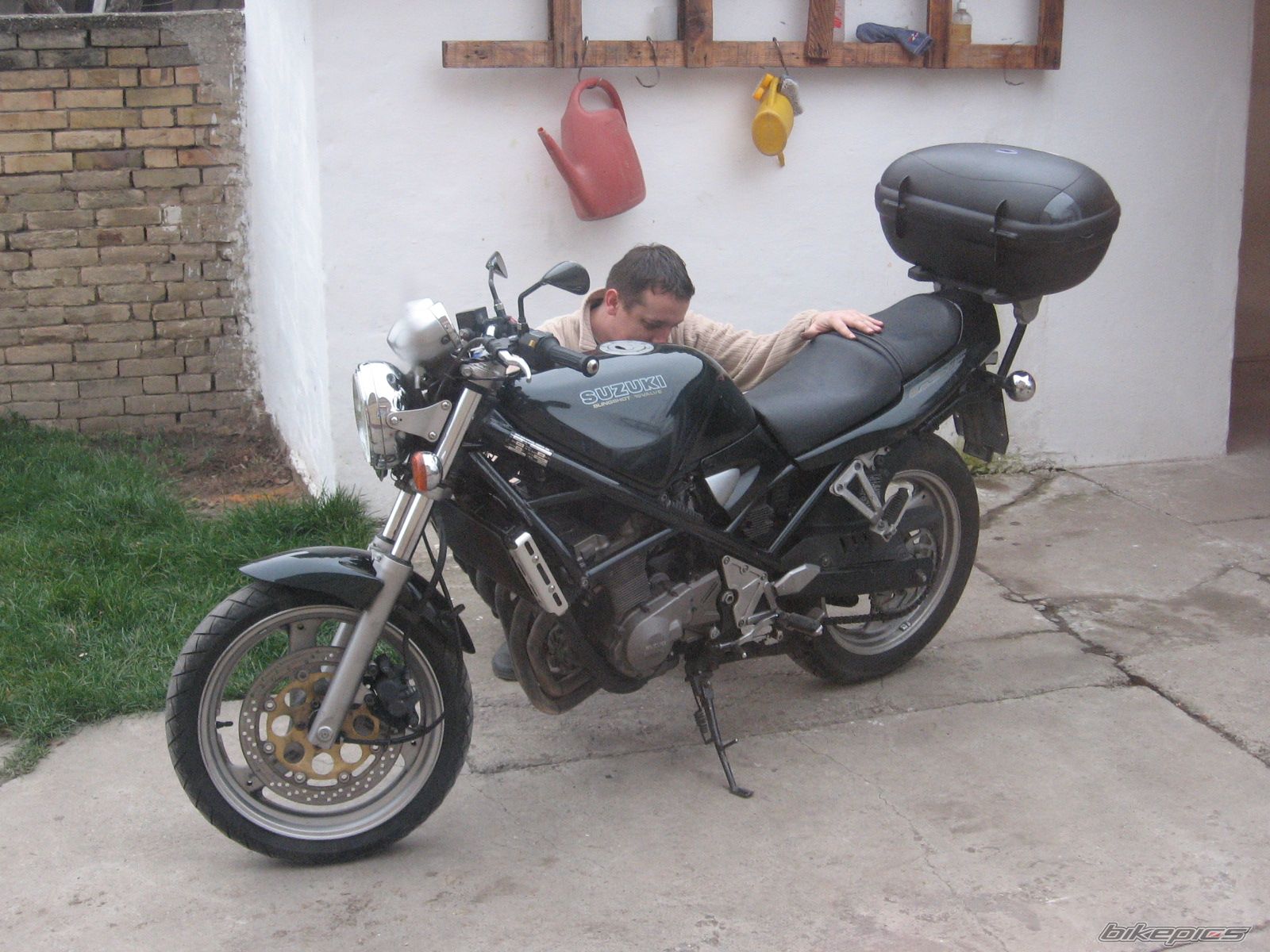 1993 SUZUKI GSX 400 F | Picture 1837526 motorcycle photo