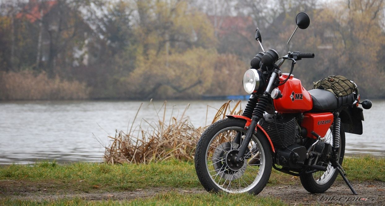 1986 MZ ETZ 250 | Picture 1837643 motorcycle photo