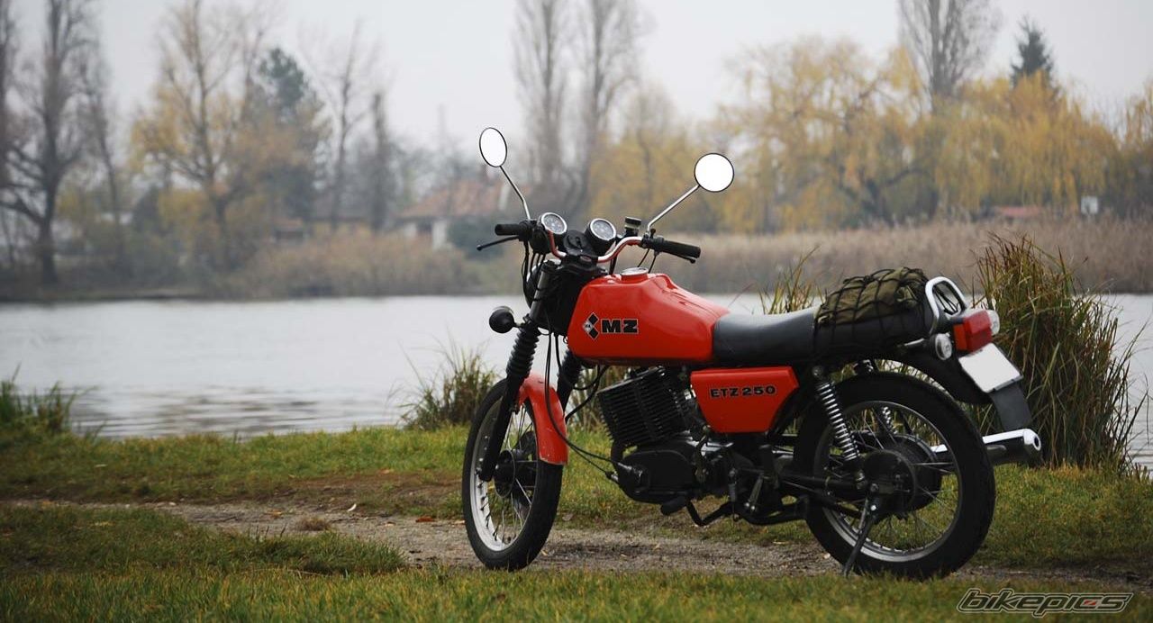 1986 MZ ETZ 250 | Picture 1837648 motorcycle photo