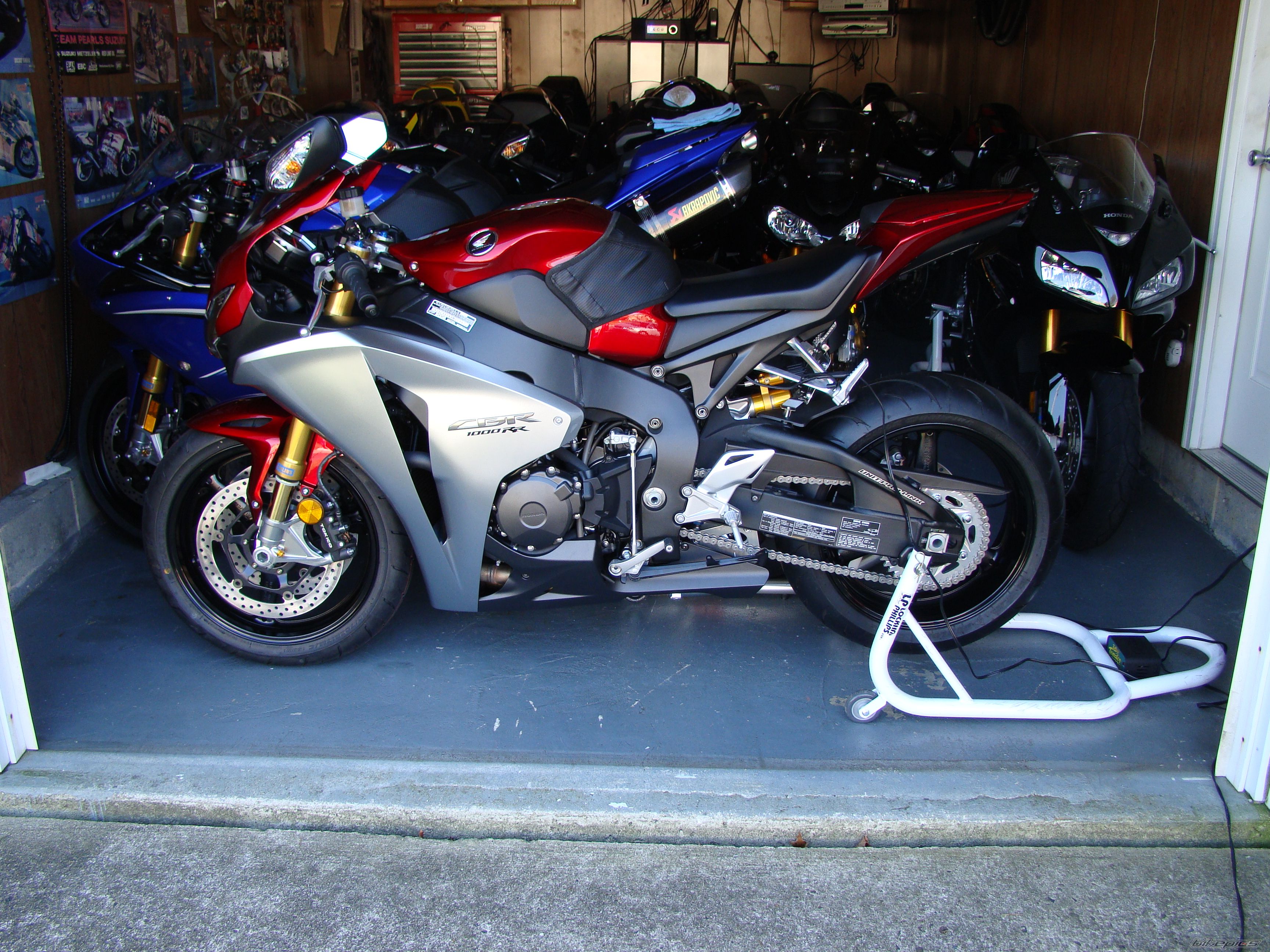 2008 HONDA CBR 1000  RR | Picture 1837850 motorcycle photo