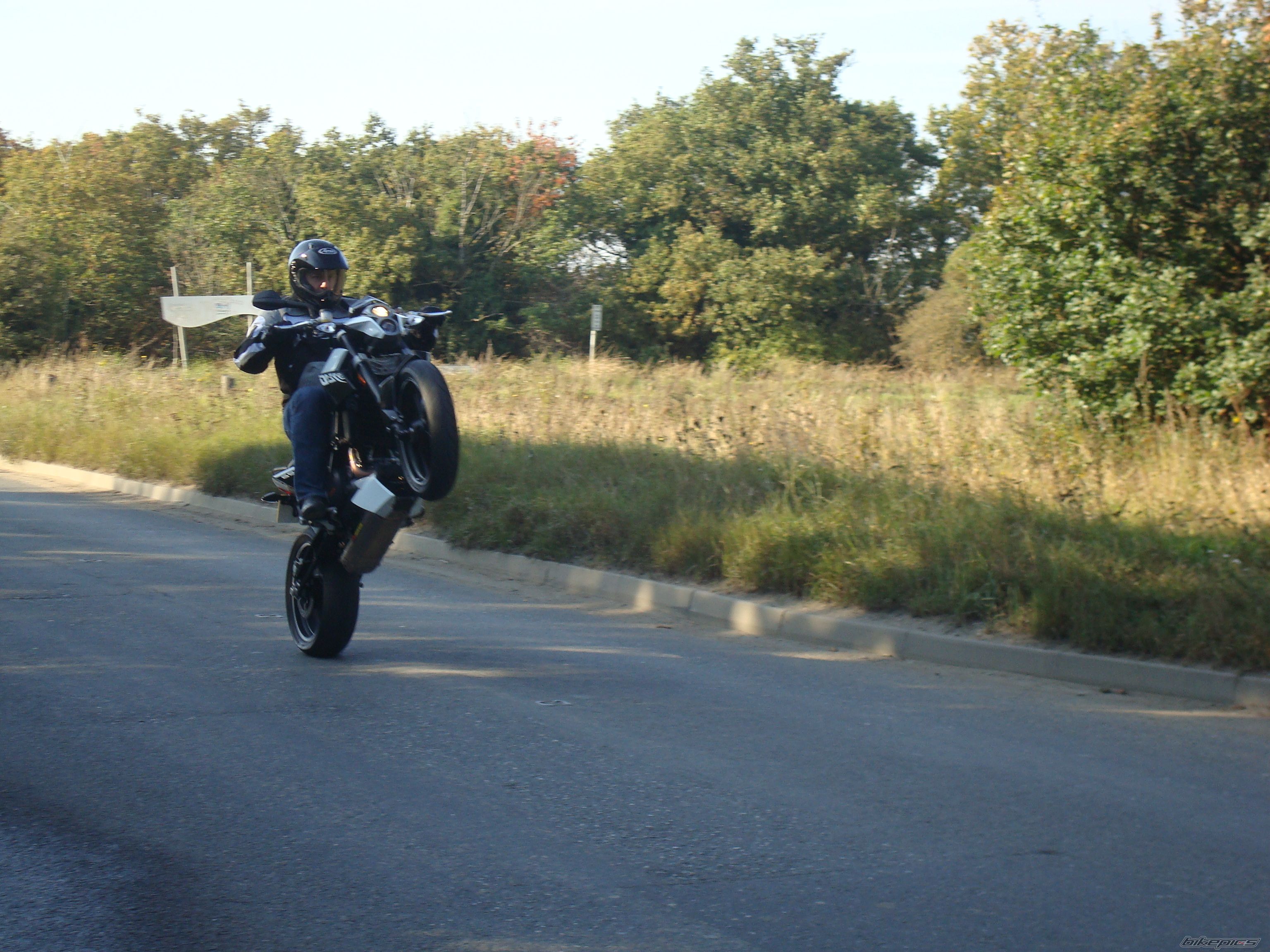 2008 KTM 690 DUKE | Picture 1839849 motorcycle photo
