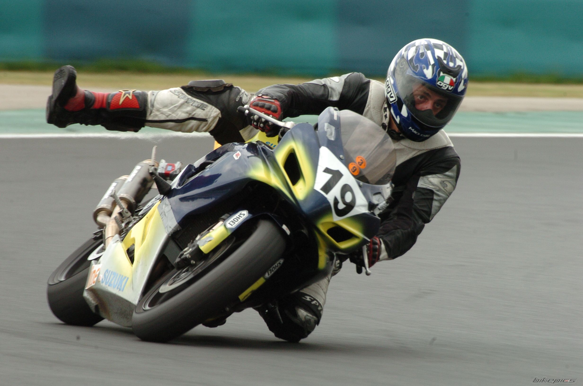 2007 SUZUKI GSX R 750 | Picture 1840249 motorcycle photo