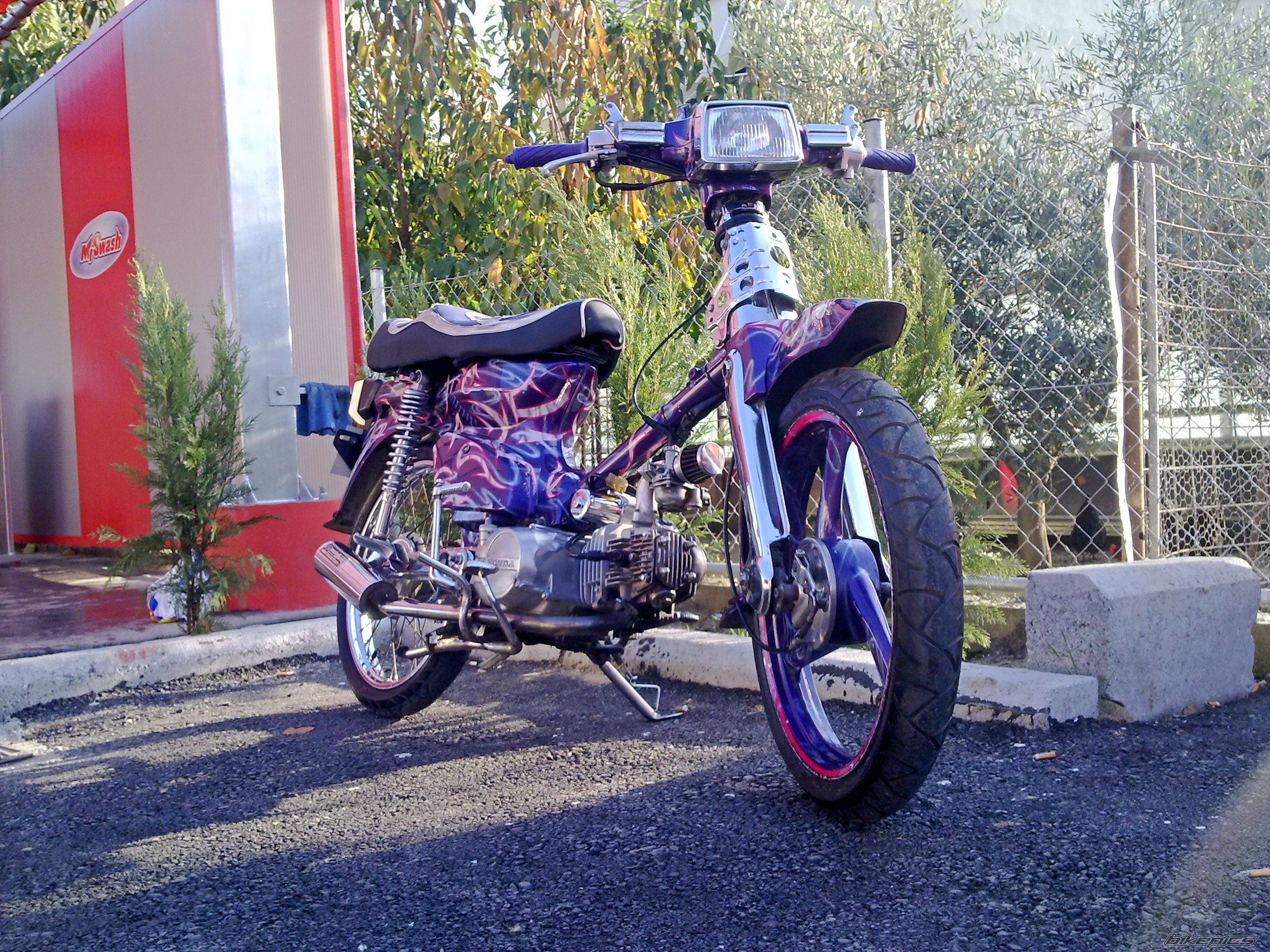 1994 HONDA C 50 | Picture 1840656 motorcycle photo