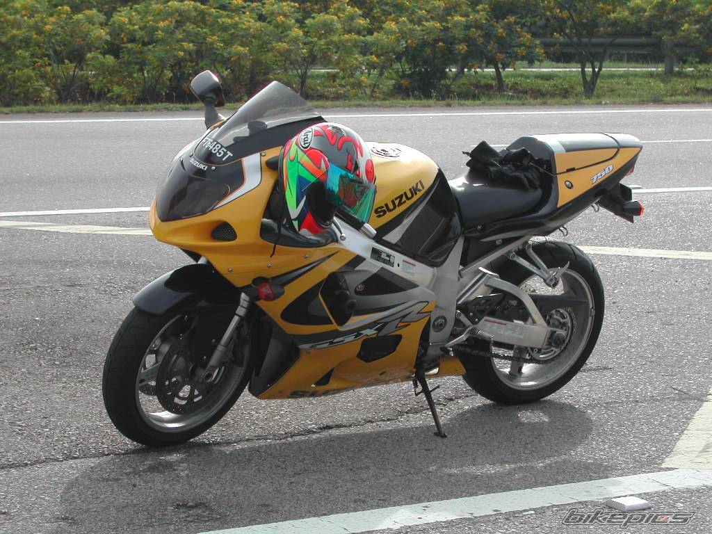 2000 SUZUKI GSX R 750 | Picture 184199 motorcycle photo