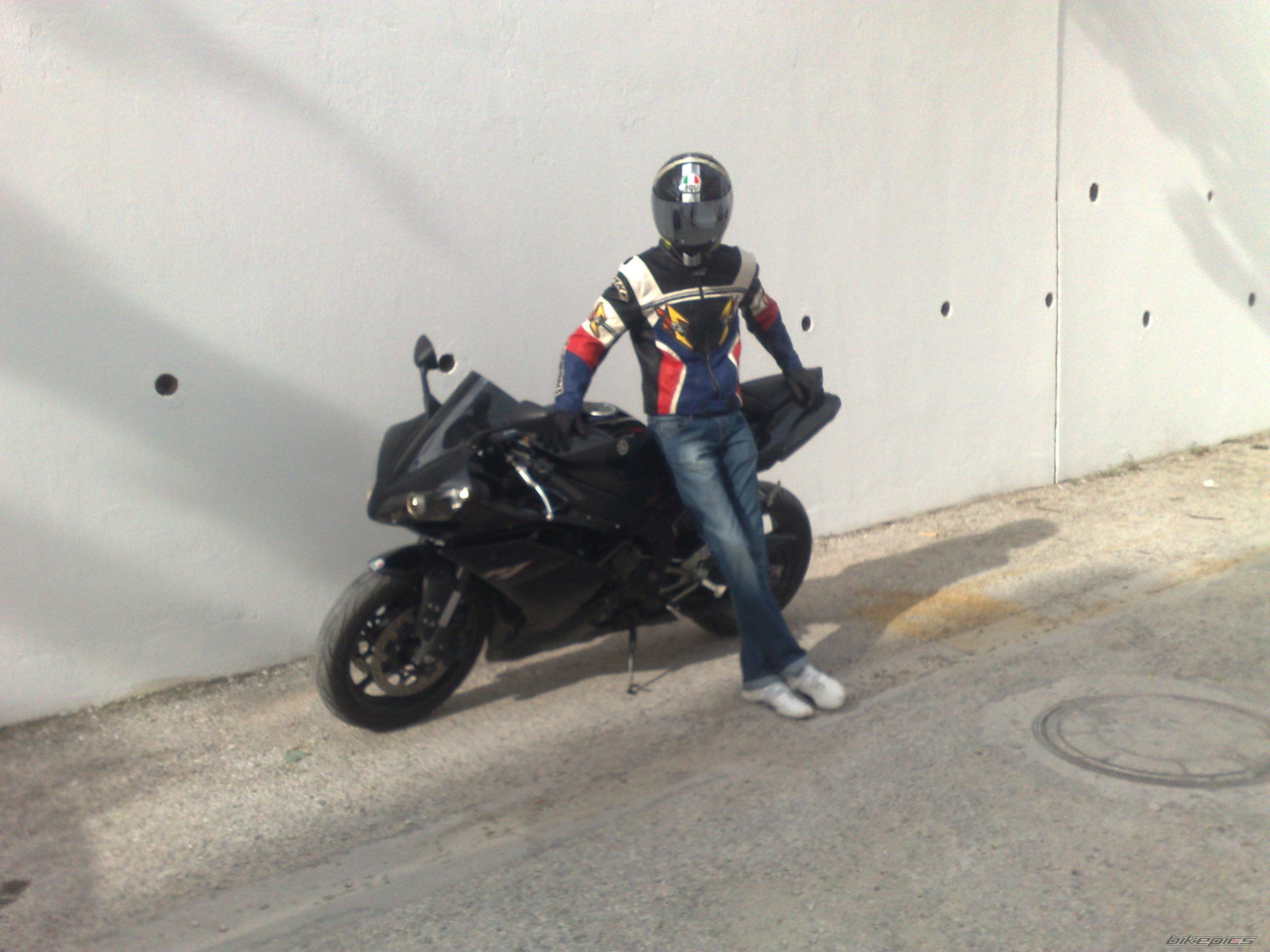 2008 YAMAHA YZF R1 | Picture 1843671 motorcycle photo