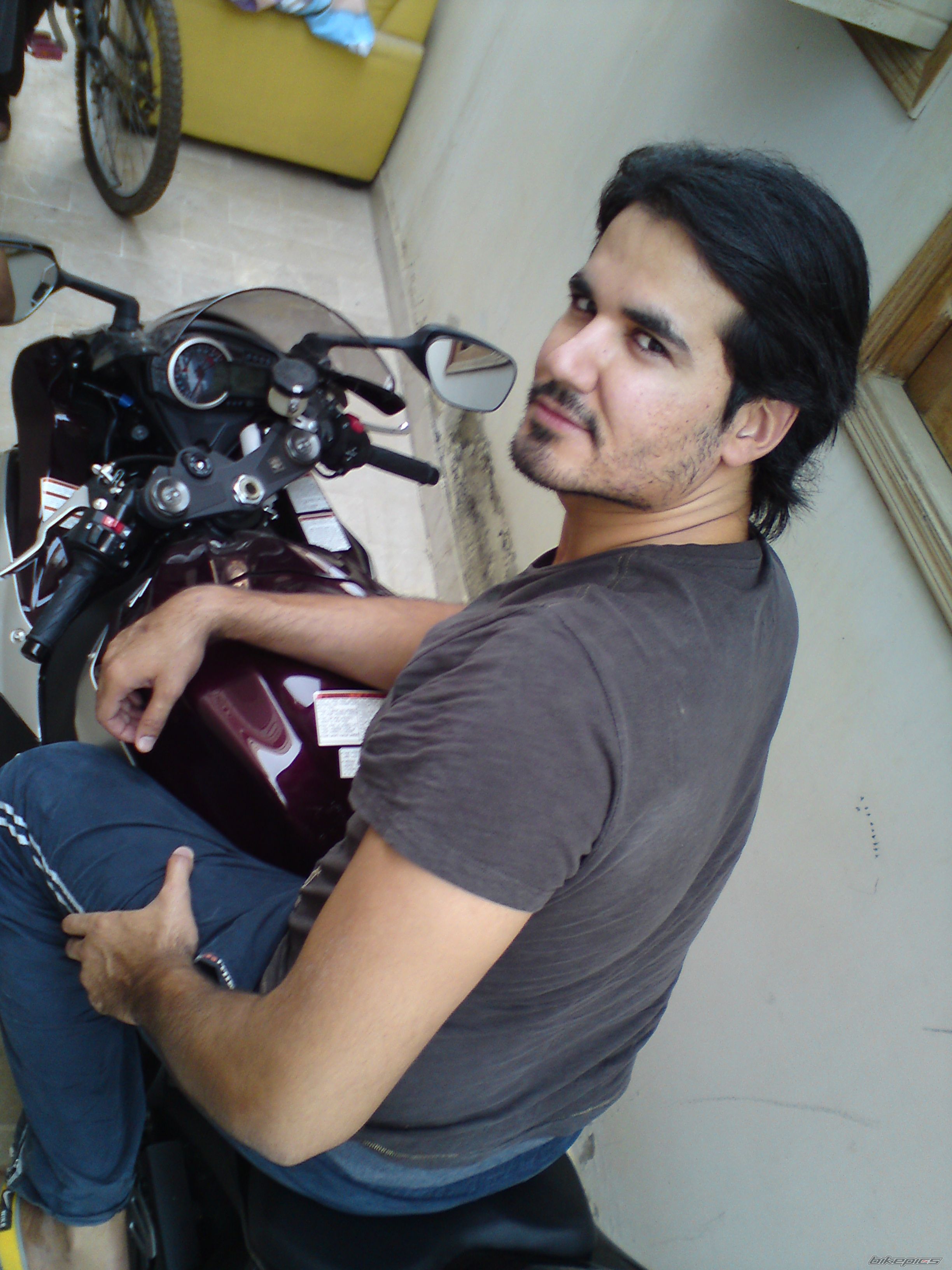 2009 SUZUKI GSX R 1000 | Picture 1844078 motorcycle photo