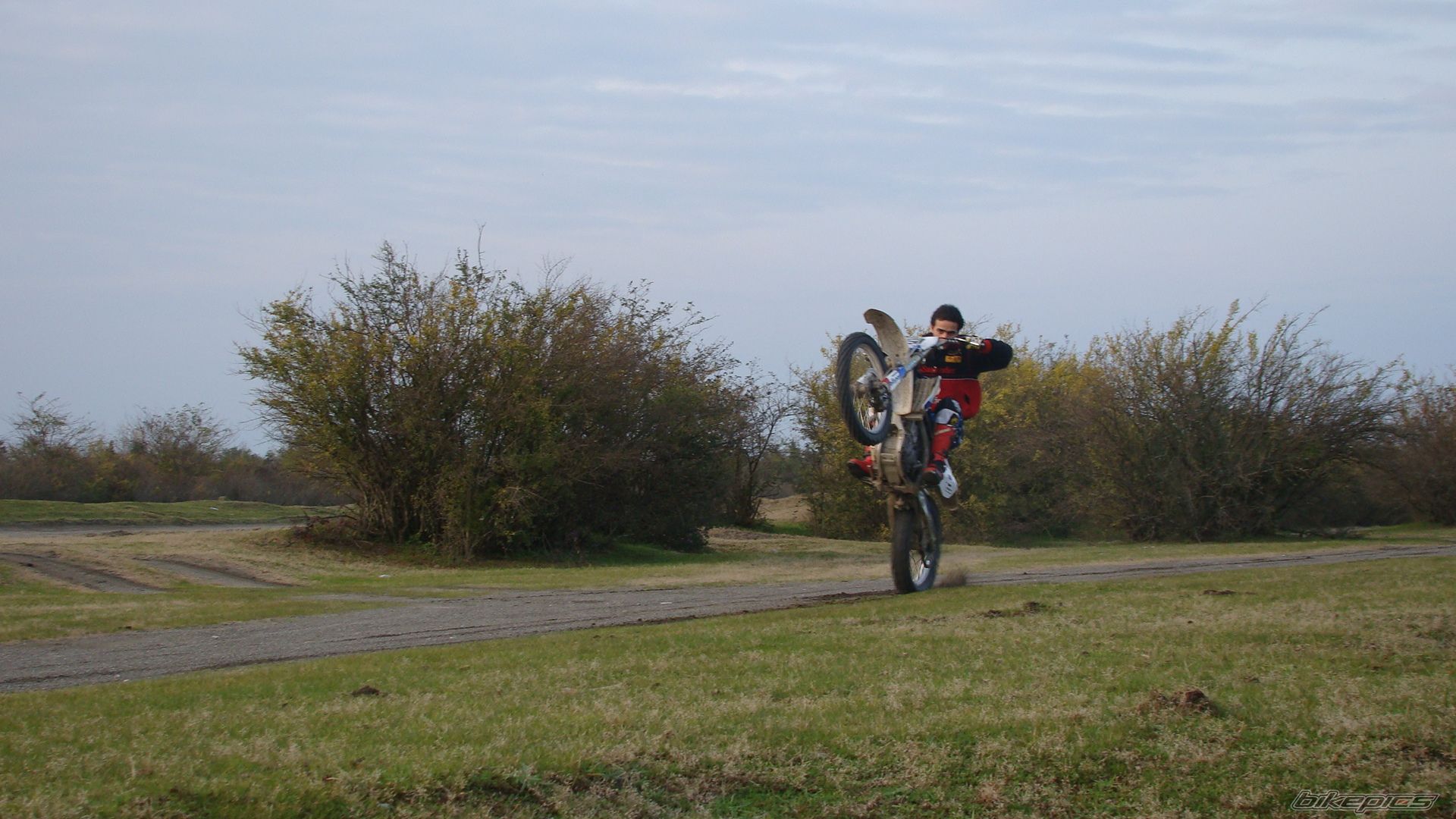2009 KAWASAKI KX 250F | Picture 1844106 motorcycle photo