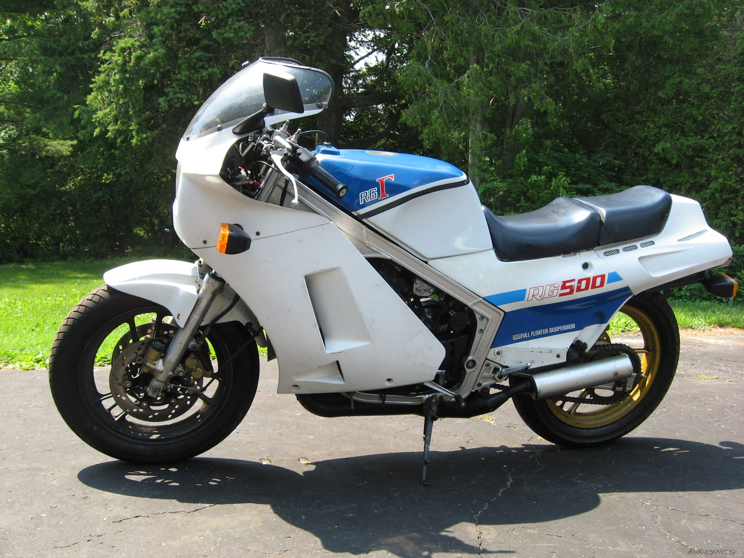 1986 SUZUKI RG 500 | Picture 1844226 motorcycle photo
