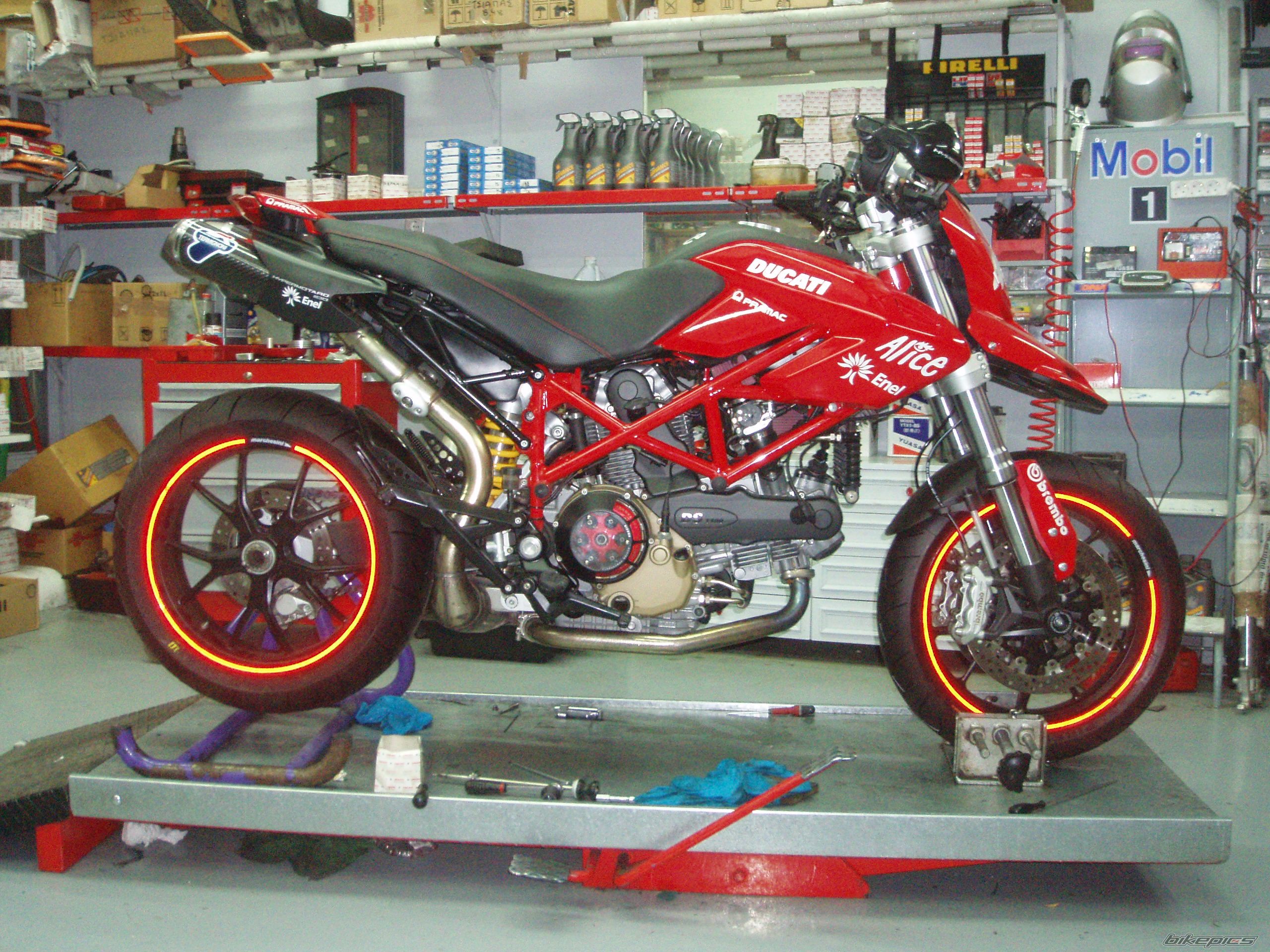 2008 DUCATI HYPERMOTARD 1100 | Picture 1846155 motorcycle photo