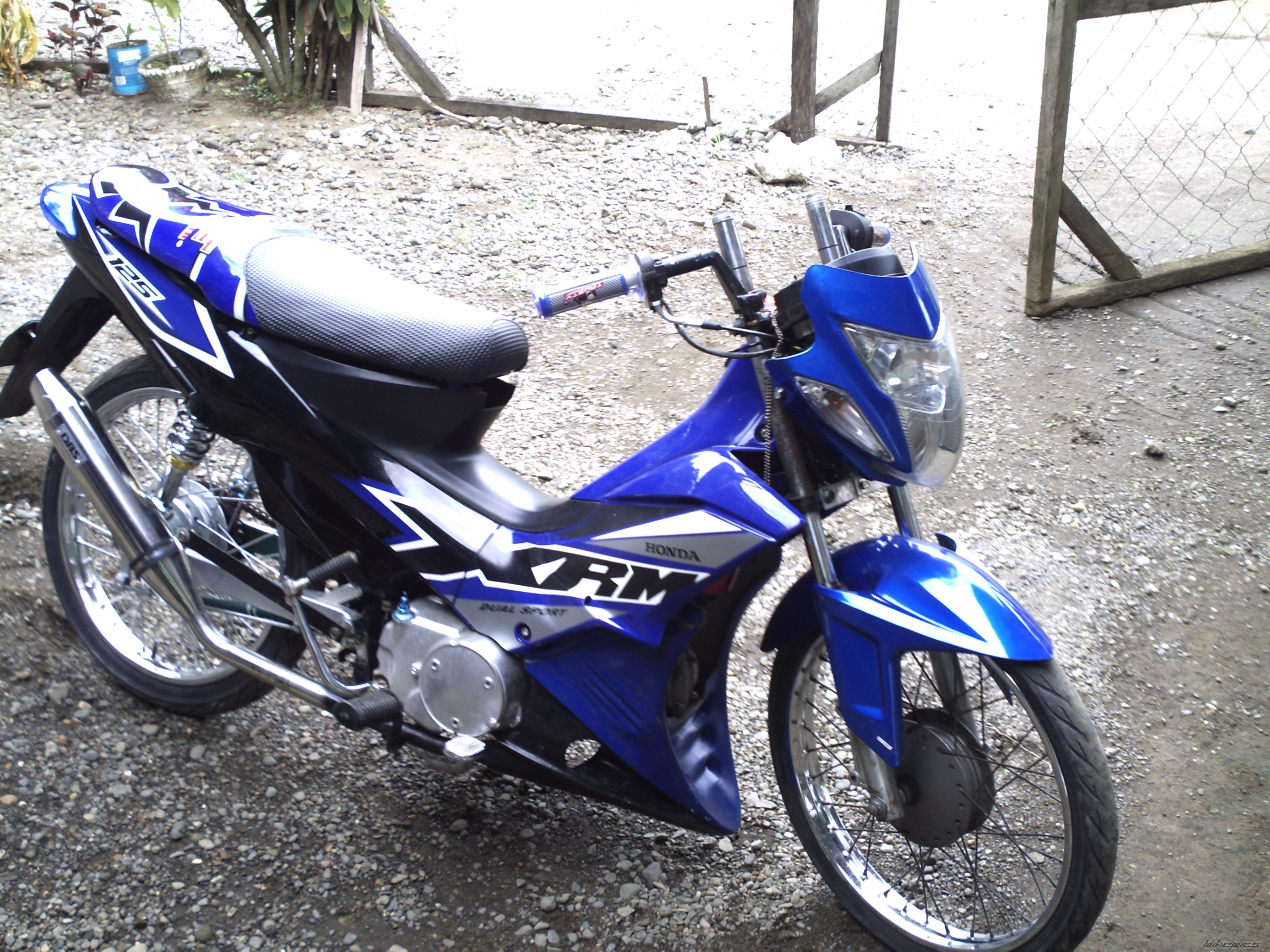 2010 HONDA C 100 DREAM | Picture 1847022 motorcycle photo