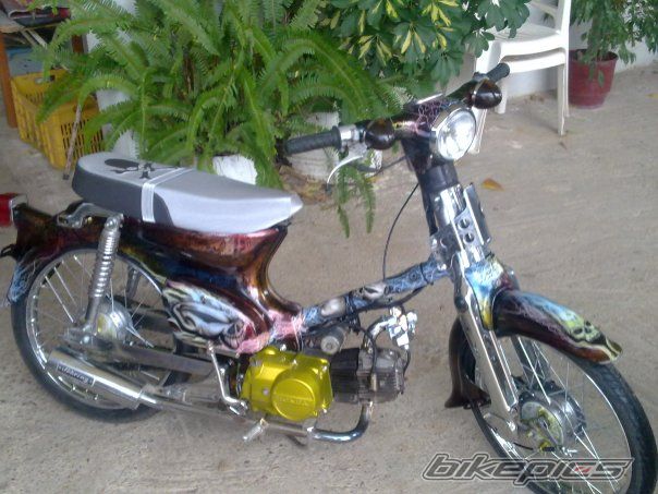 2010 HONDA C 50 | Picture 1847150 motorcycle photo