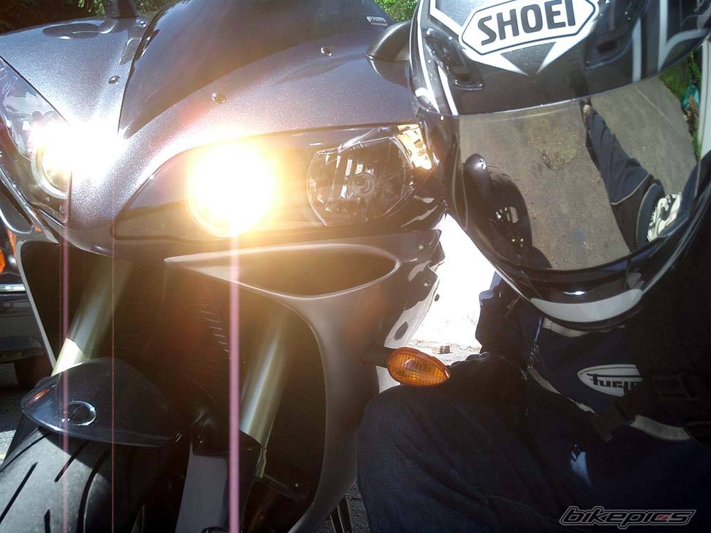 2004 YAMAHA YZF R1 | Picture 184792 motorcycle photo