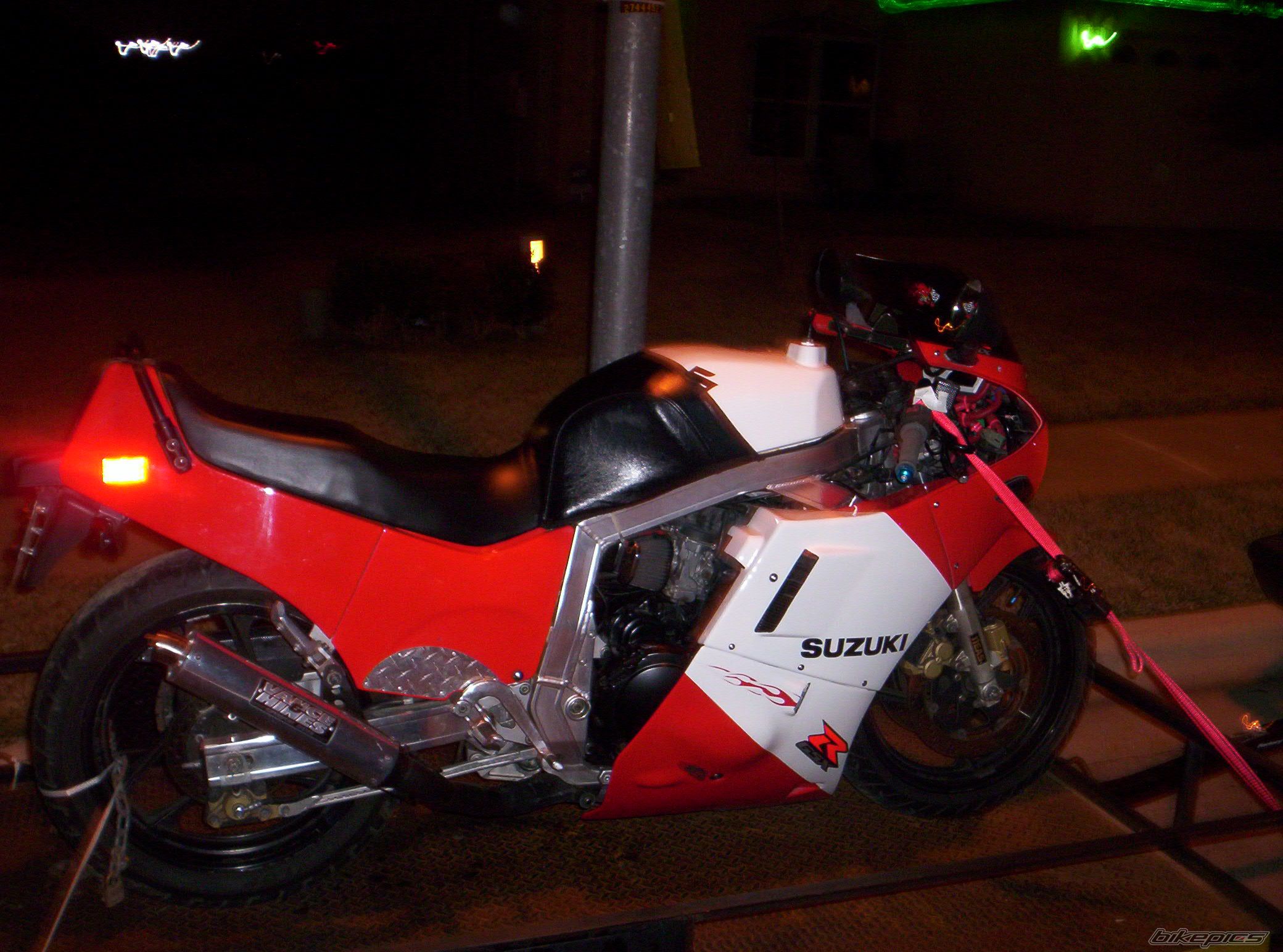 1987 SUZUKI GSX R 1100 | Picture 1848034 motorcycle photo