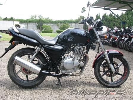 1999 SUZUKI GS 250 | Picture 1848306 motorcycle photo