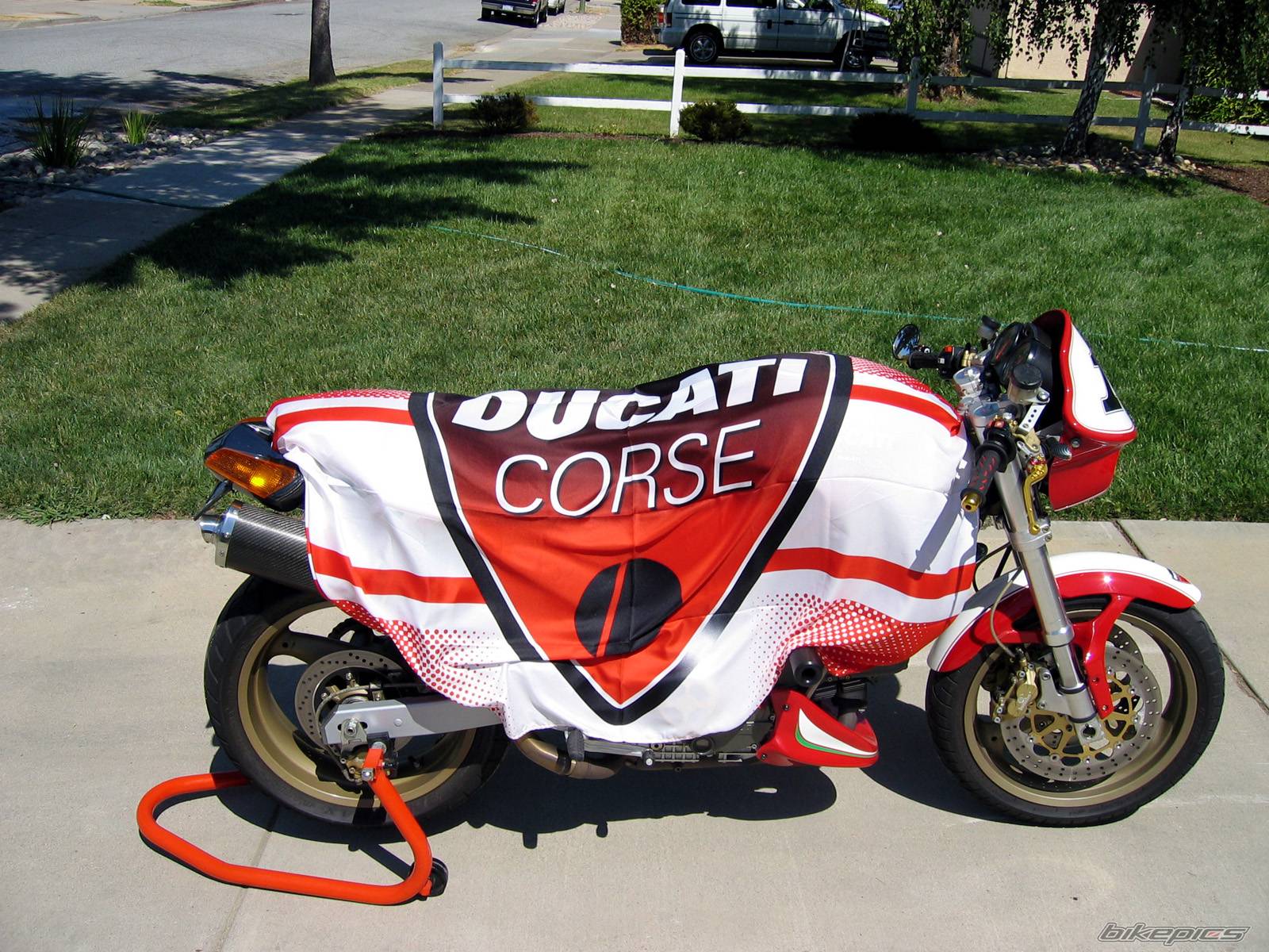 2000 DUCATI MONSTER 900 | Picture 184832 motorcycle photo
