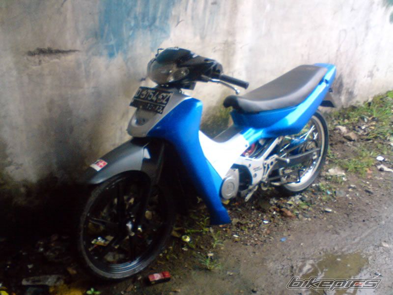 2003 SUZUKI SATRIA 120 | Picture 1848880 motorcycle photo