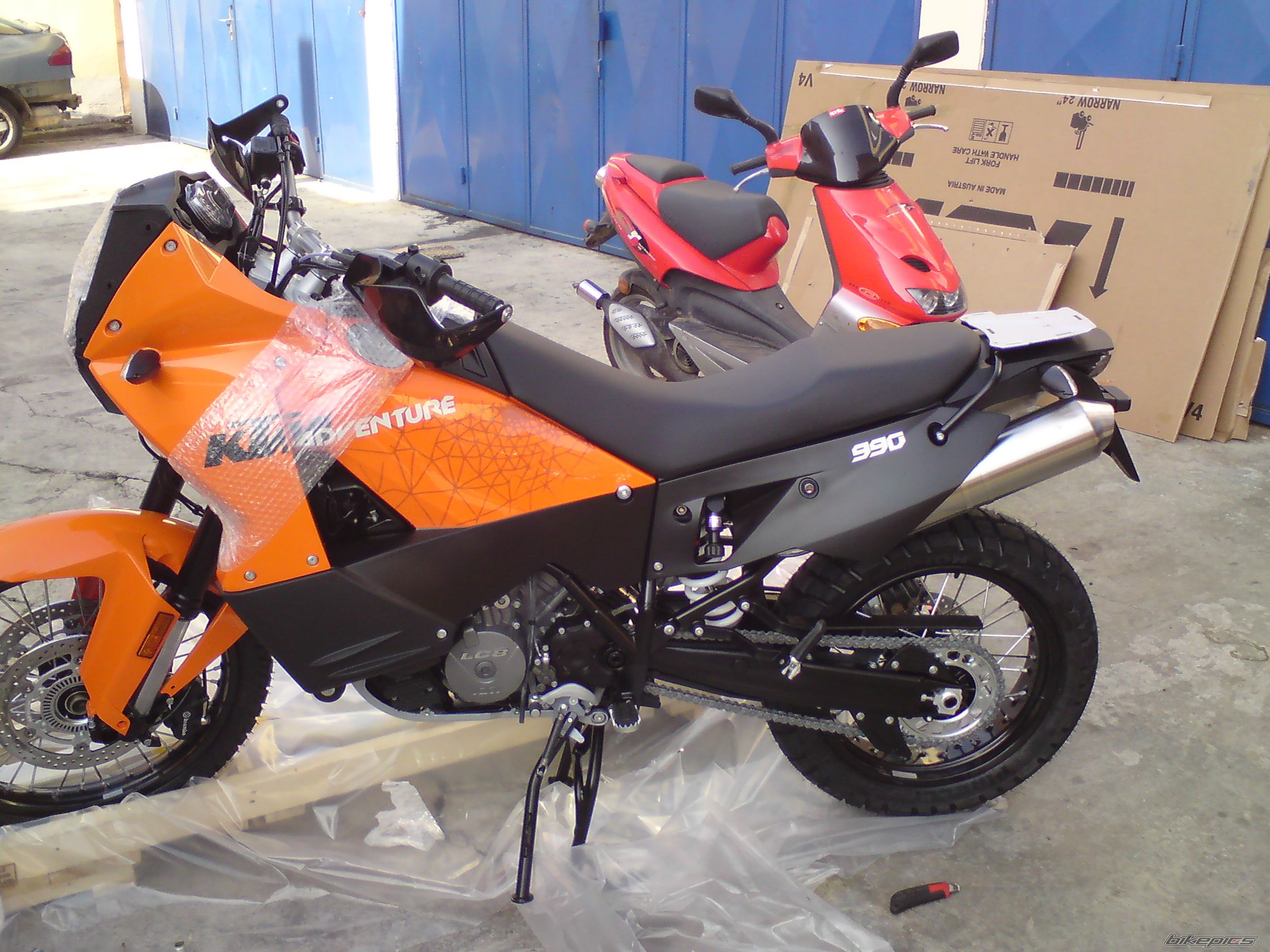 2009 KTM 990 ADVENTURE S | Picture 1849109 motorcycle photo