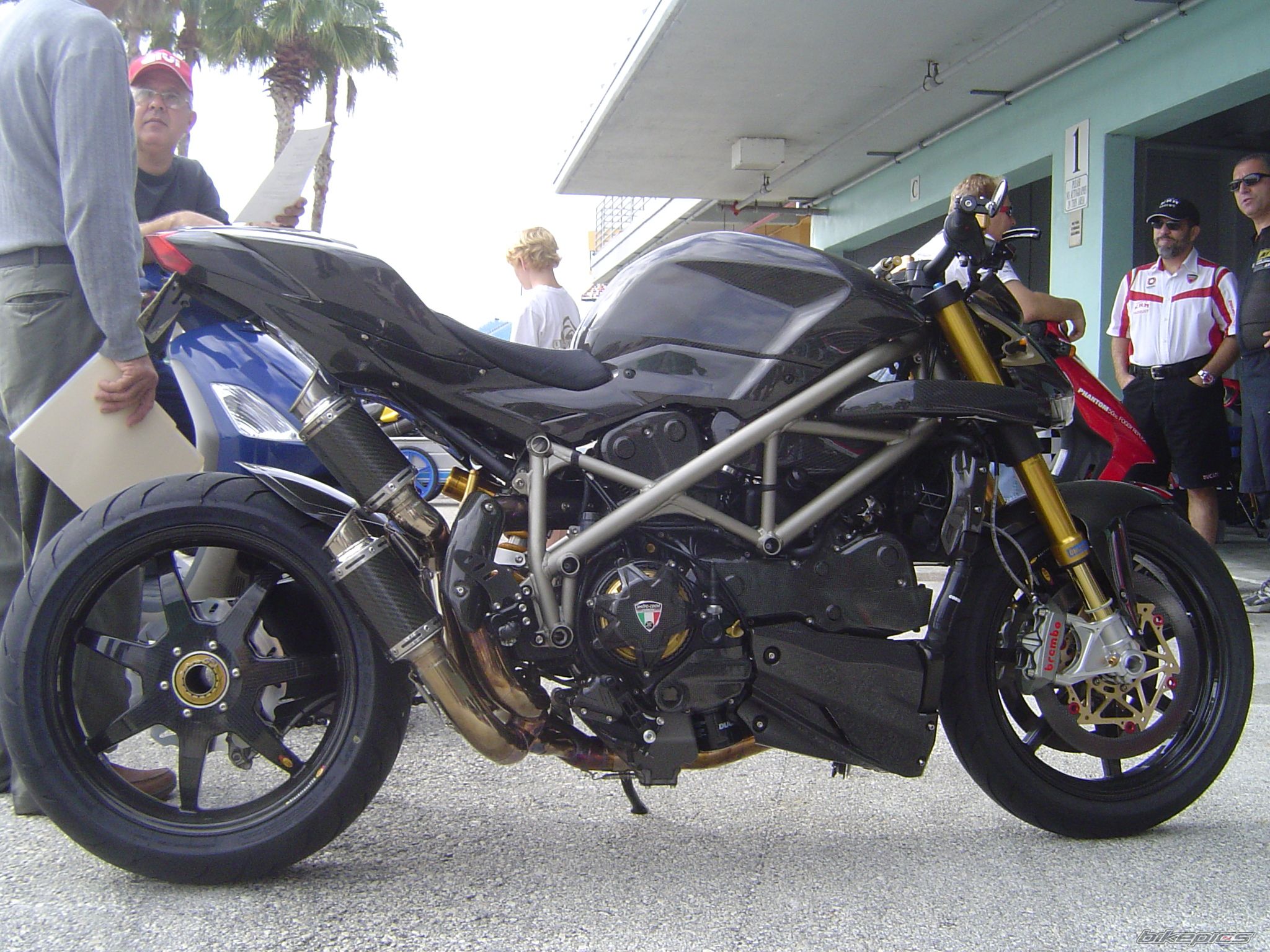 2010 DUCATI UNKNOWEN | Picture 1849580 motorcycle photo