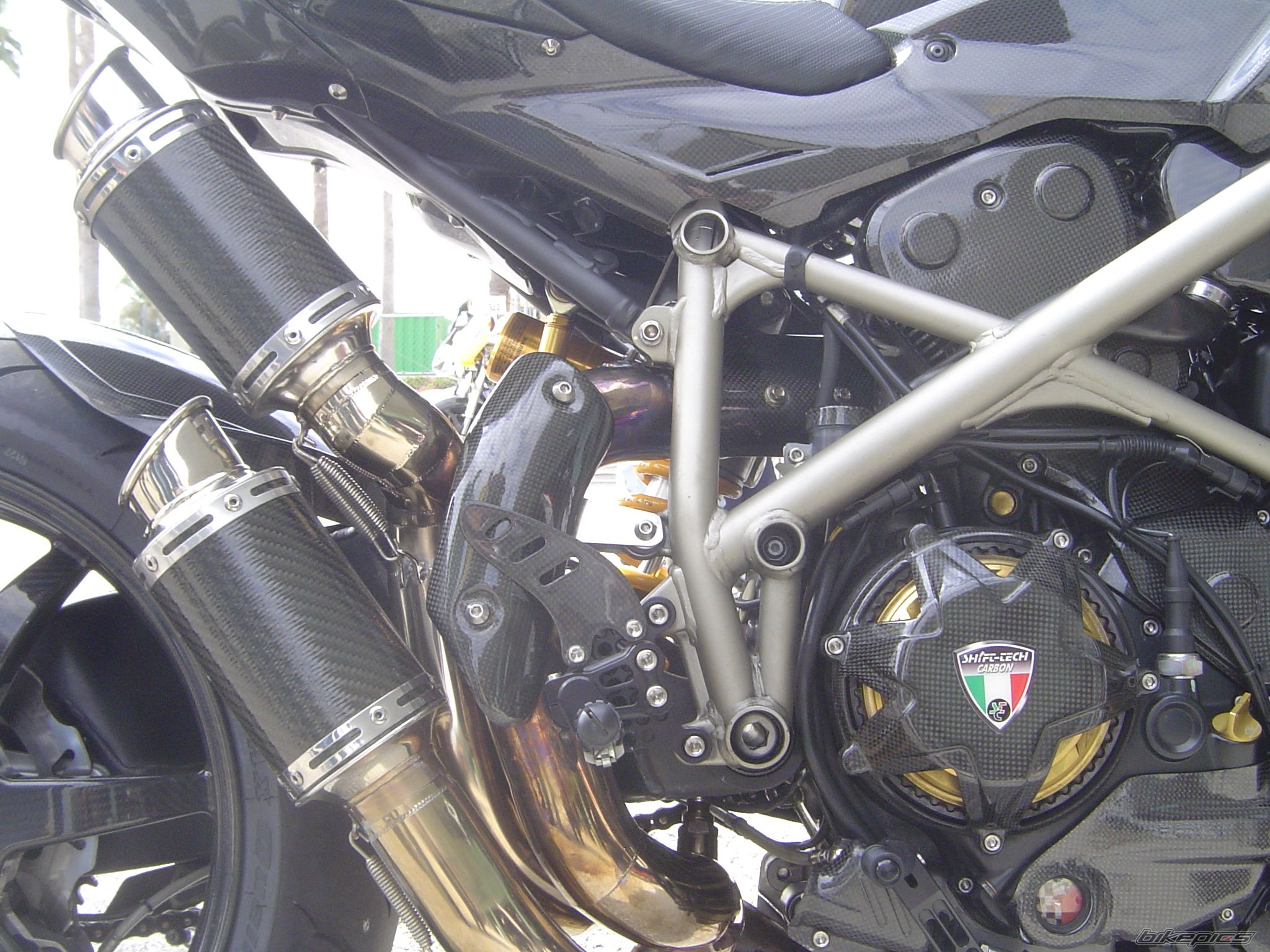 2010 DUCATI UNKNOWEN | Picture 1849588 motorcycle photo