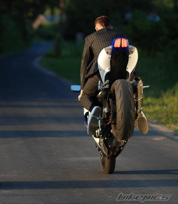 2006 SUZUKI GSX R 750 | Picture 1850128 motorcycle photo