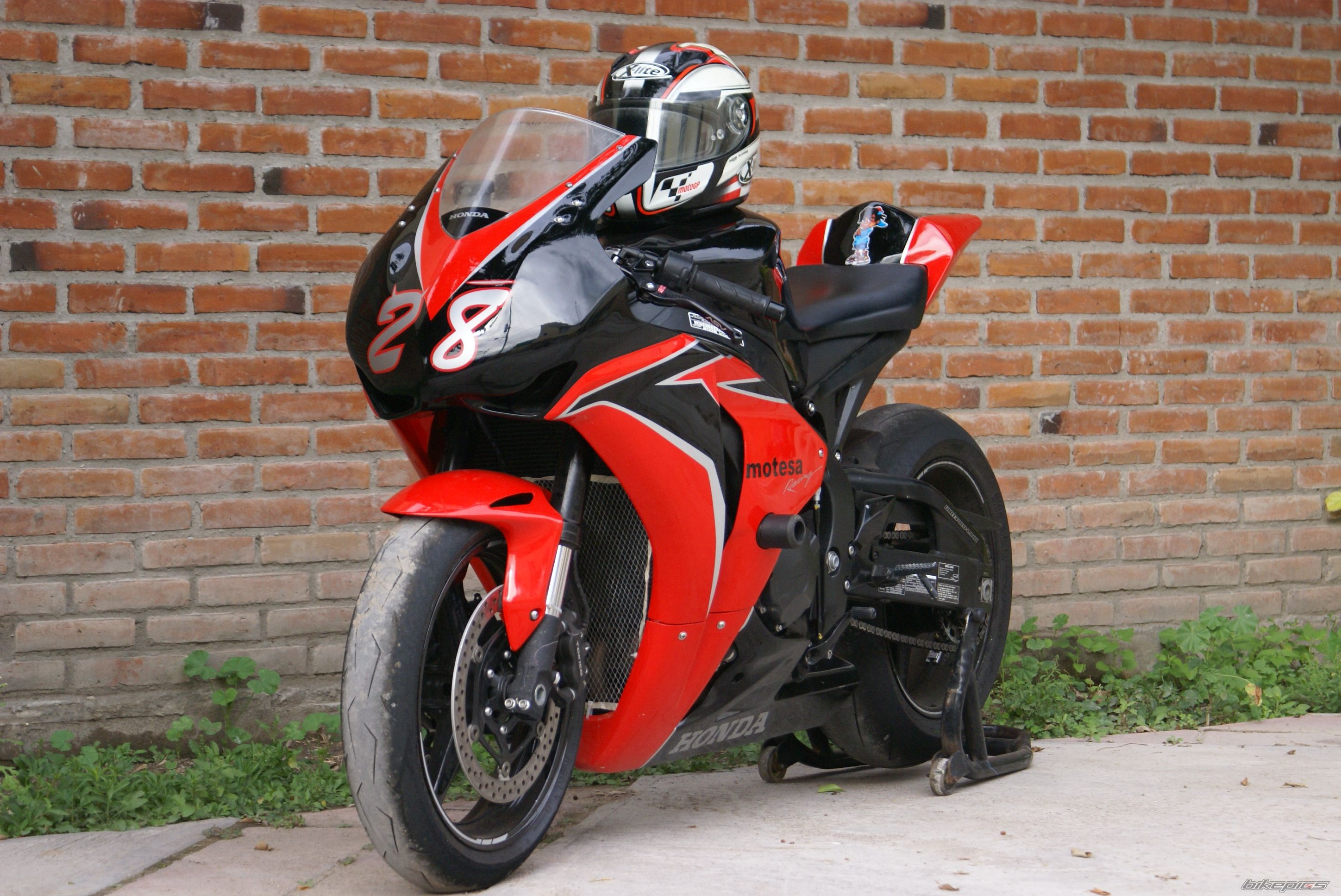 2010 HONDA CBR 1000  RR | Picture 1850356 motorcycle photo