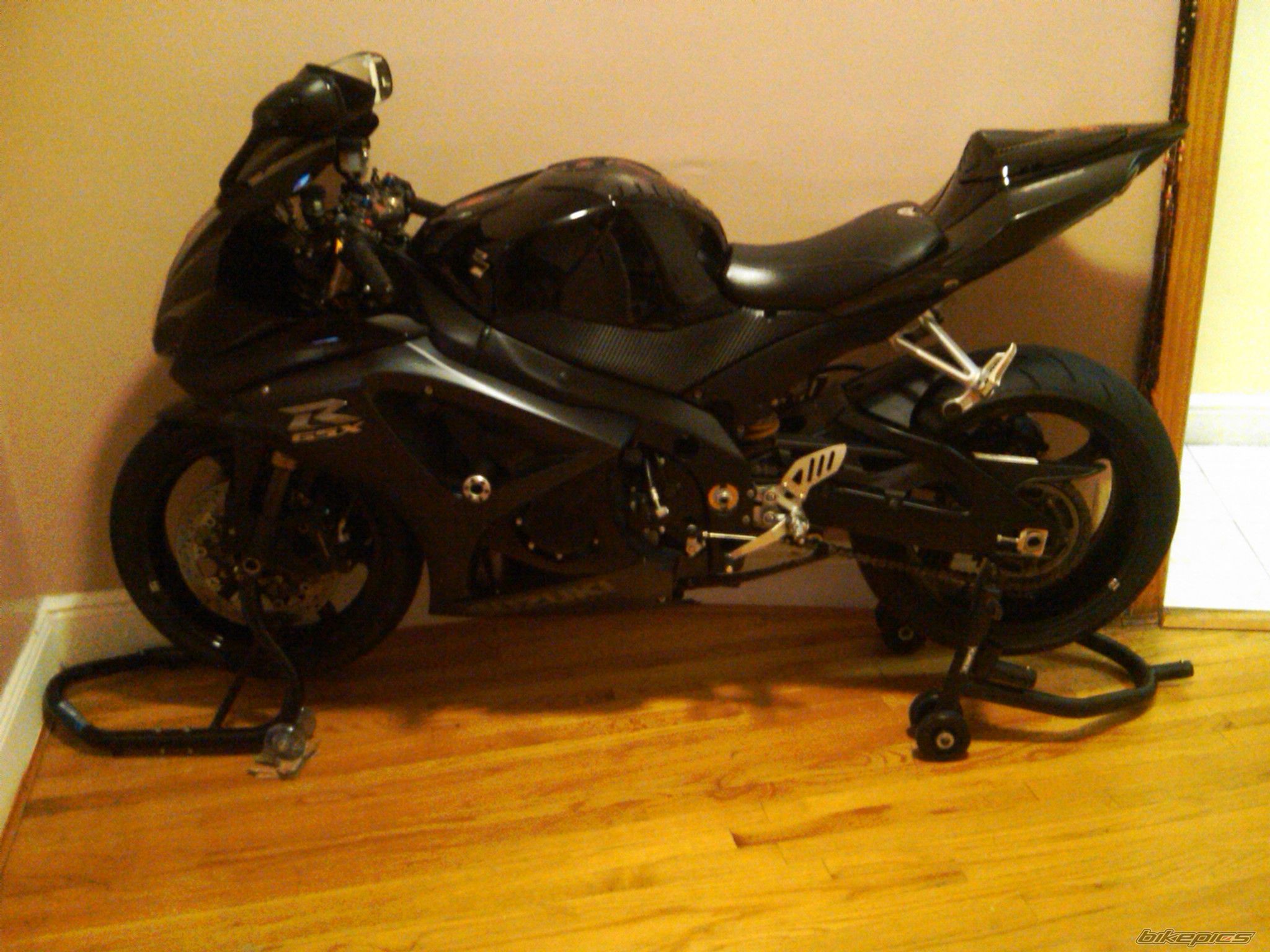2008 SUZUKI GSX R 1000 | Picture 1853920 motorcycle photo