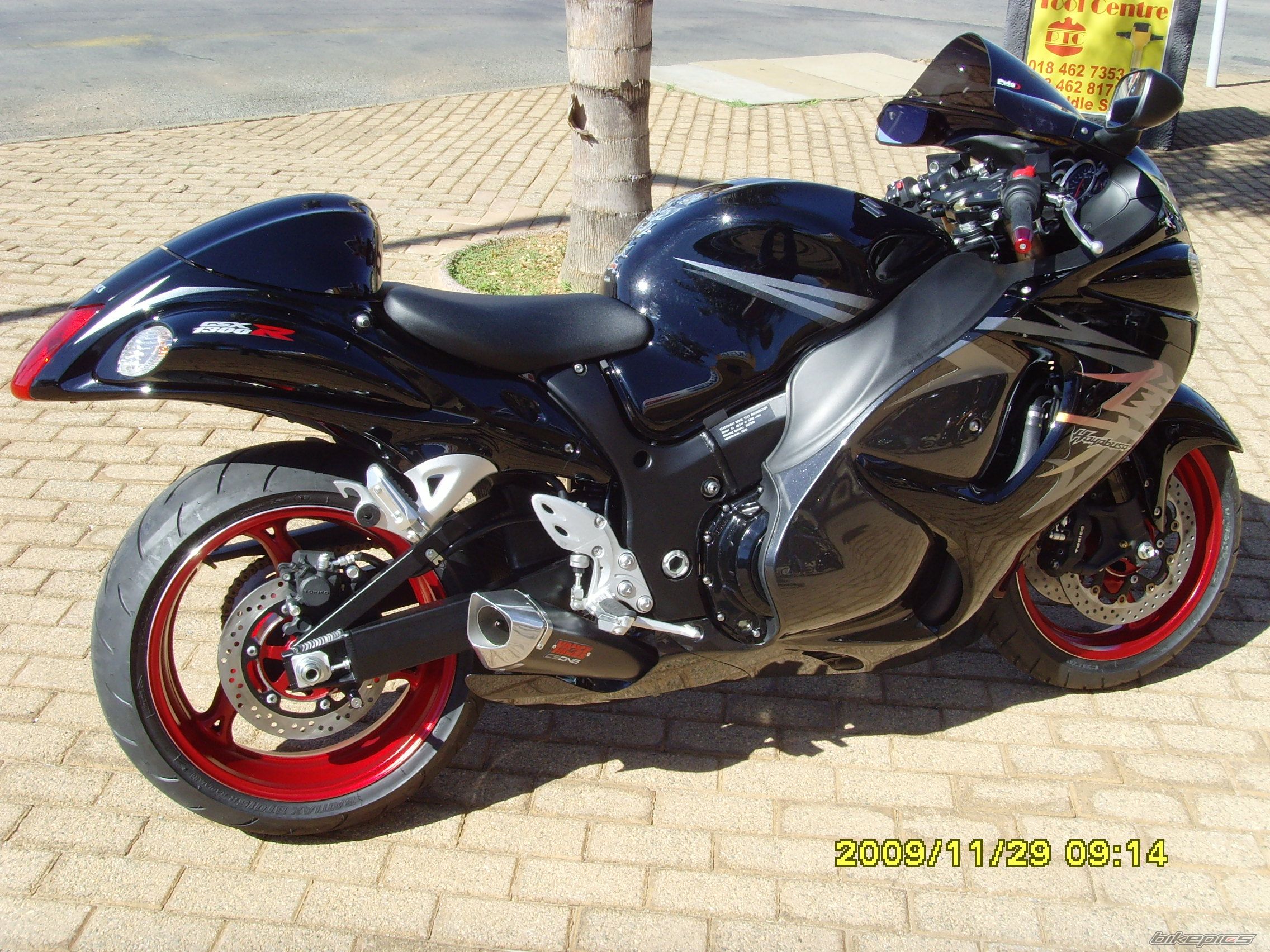 2009 SUZUKI HAYABUSA | Picture 1853932 motorcycle photo