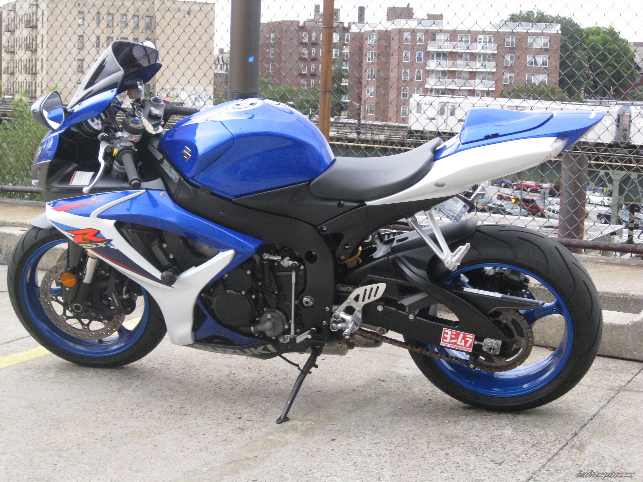 2009 SUZUKI GSX R 1000 | Picture 1855179 motorcycle photo