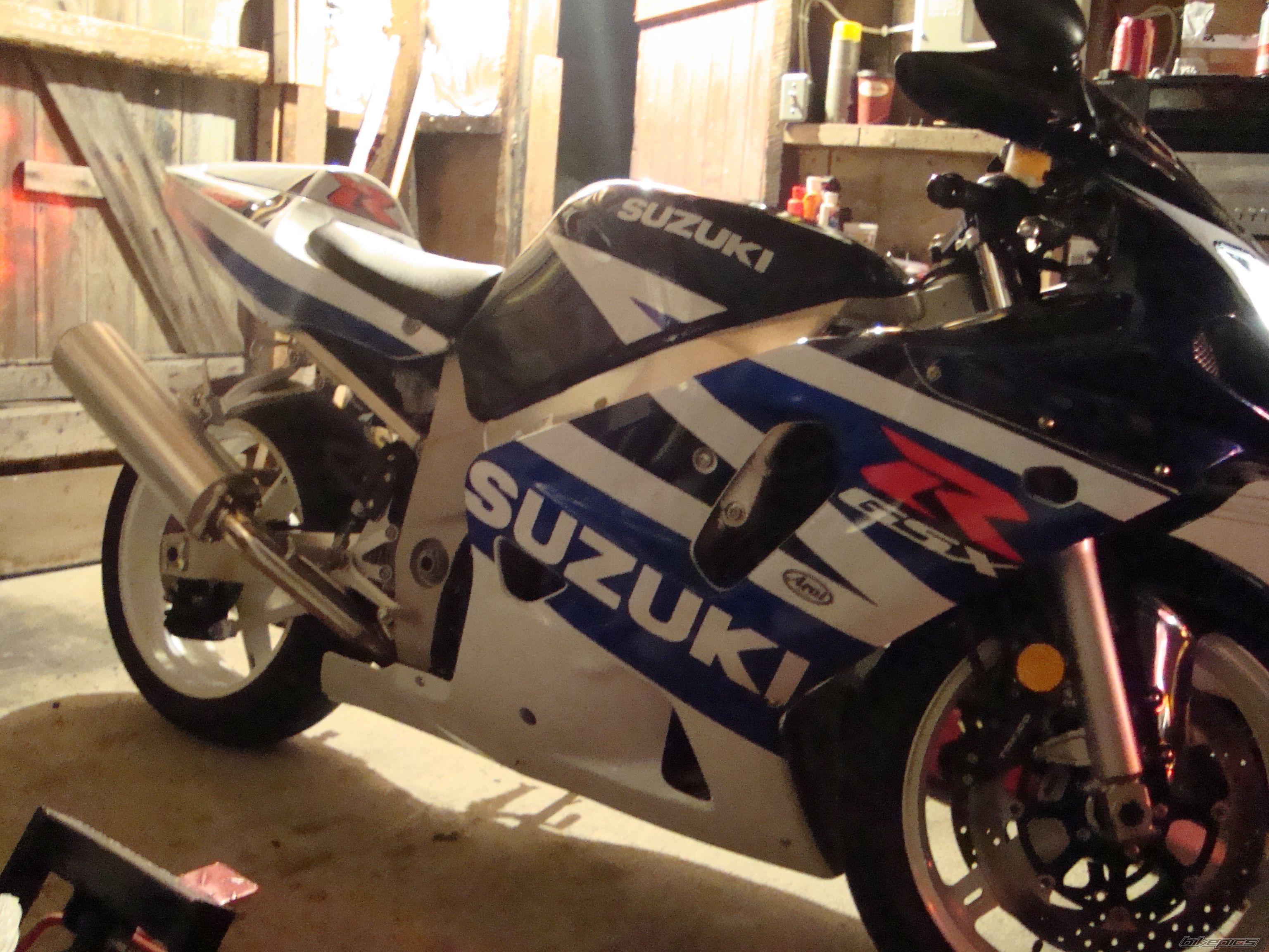 2003 SUZUKI GSX R 600 | Picture 1855278 motorcycle photo