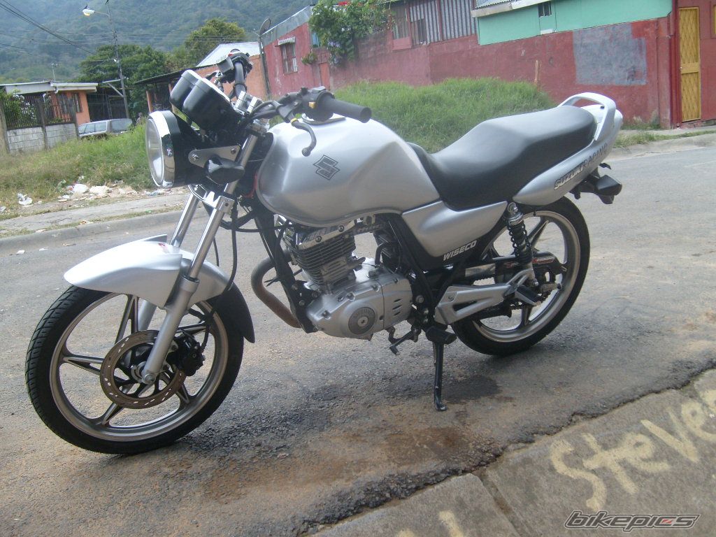2009 SUZUKI EN 125 | Picture 1857837 motorcycle photo