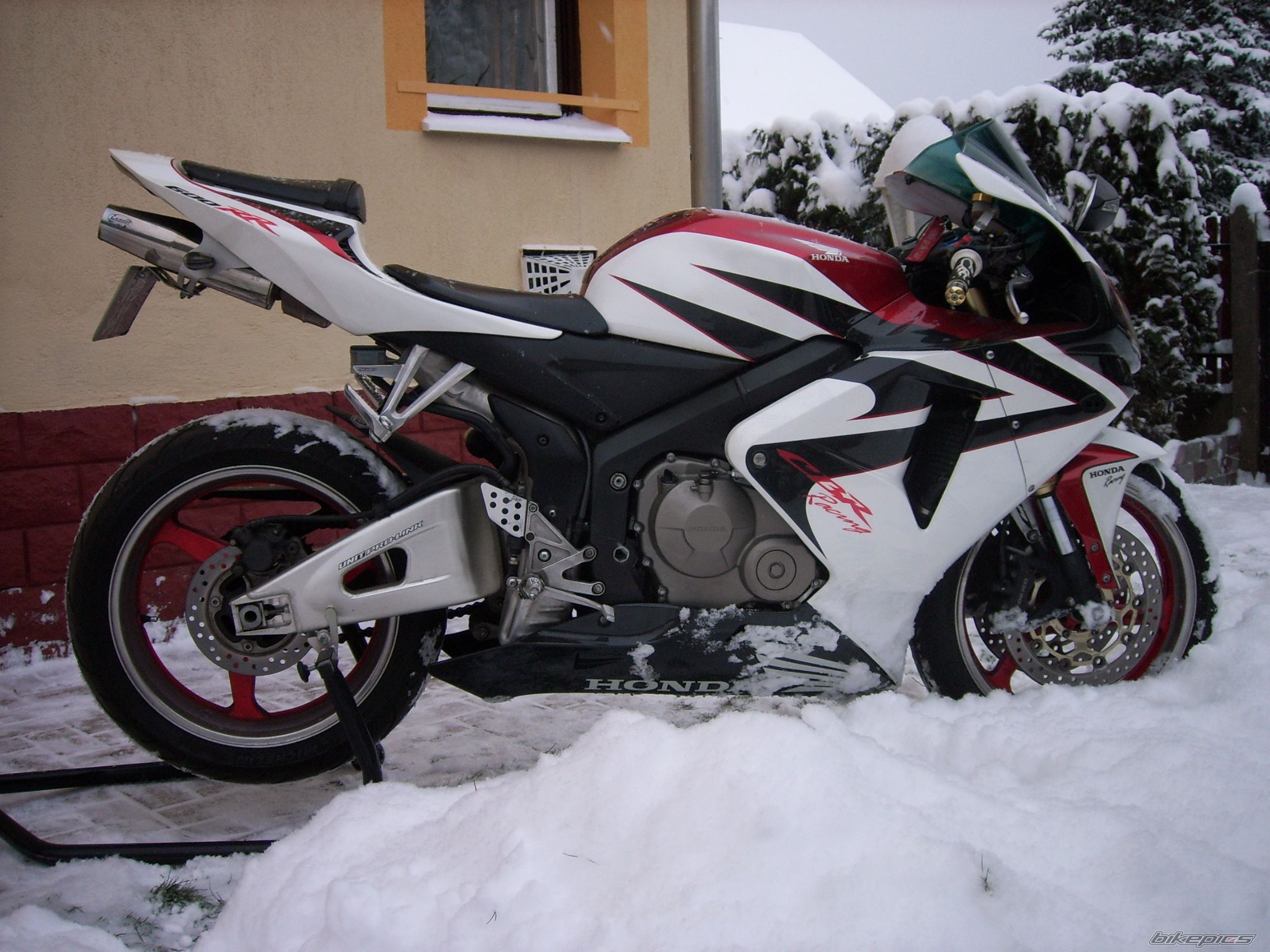 2006 HONDA CBR 600 RR | Picture 1857939 motorcycle photo