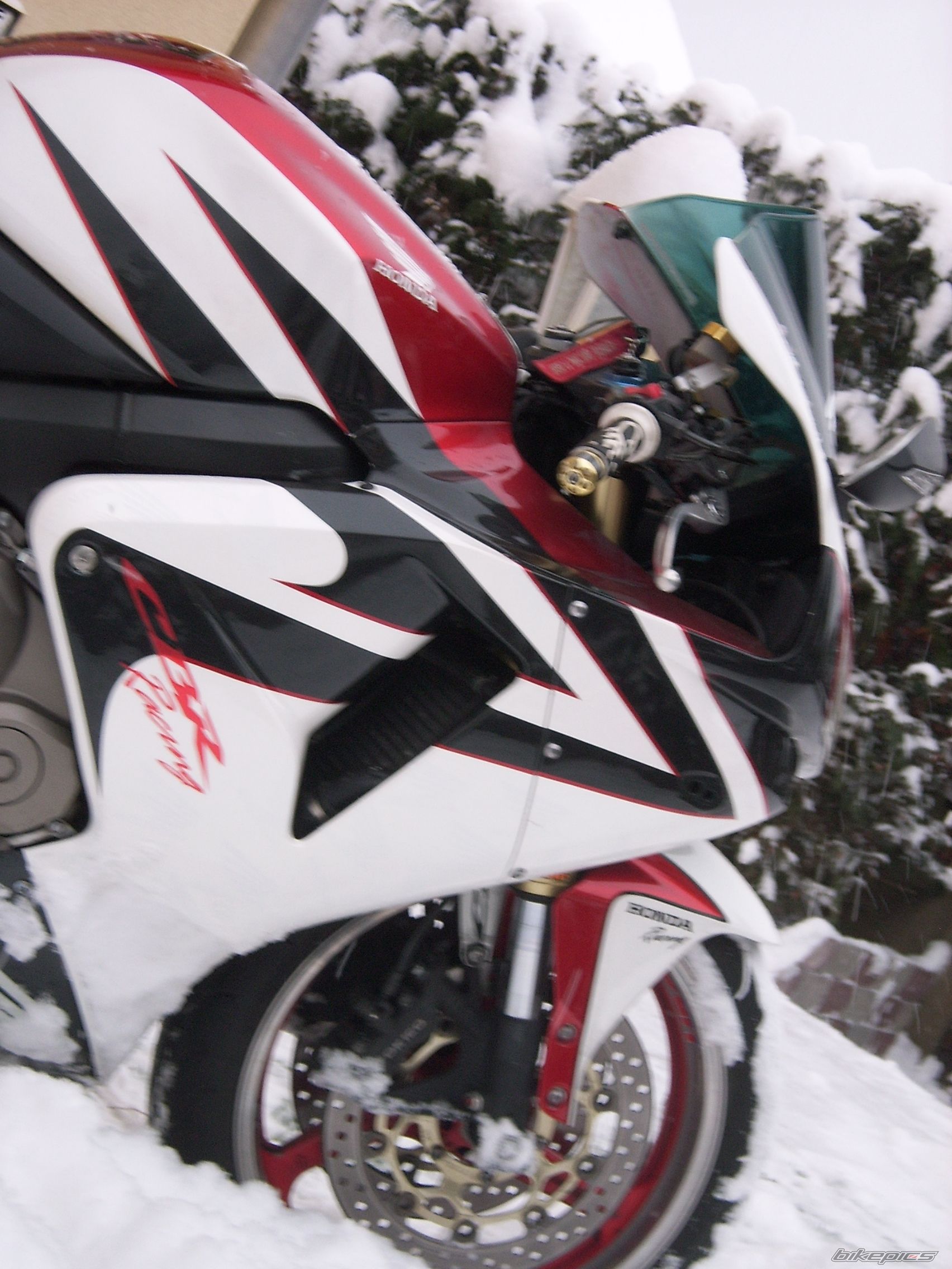2006 HONDA CBR 600 RR | Picture 1857940 motorcycle photo