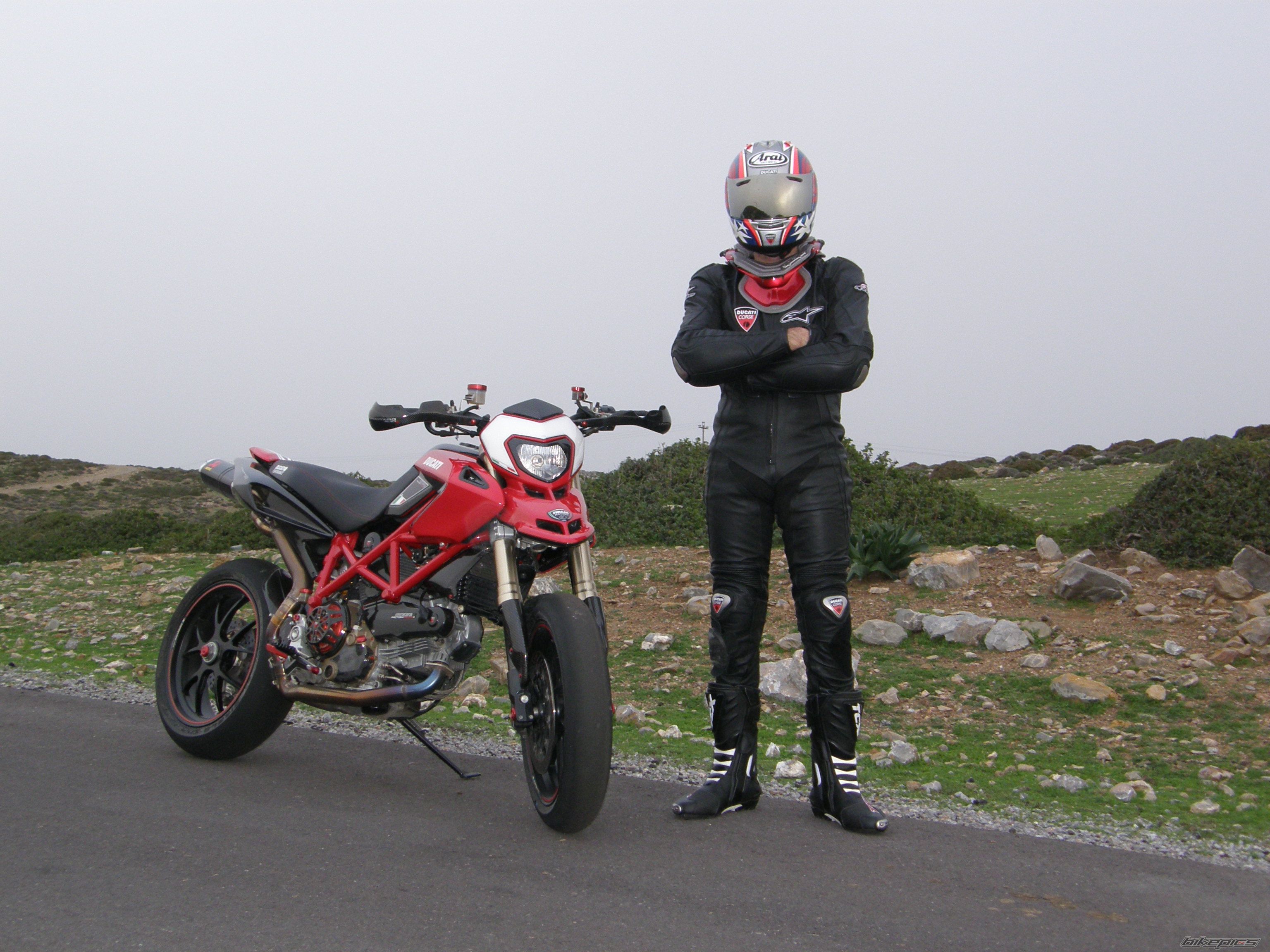 2009 DUCATI HYPERMOTARD 1100 S | Picture 1857998 motorcycle photo