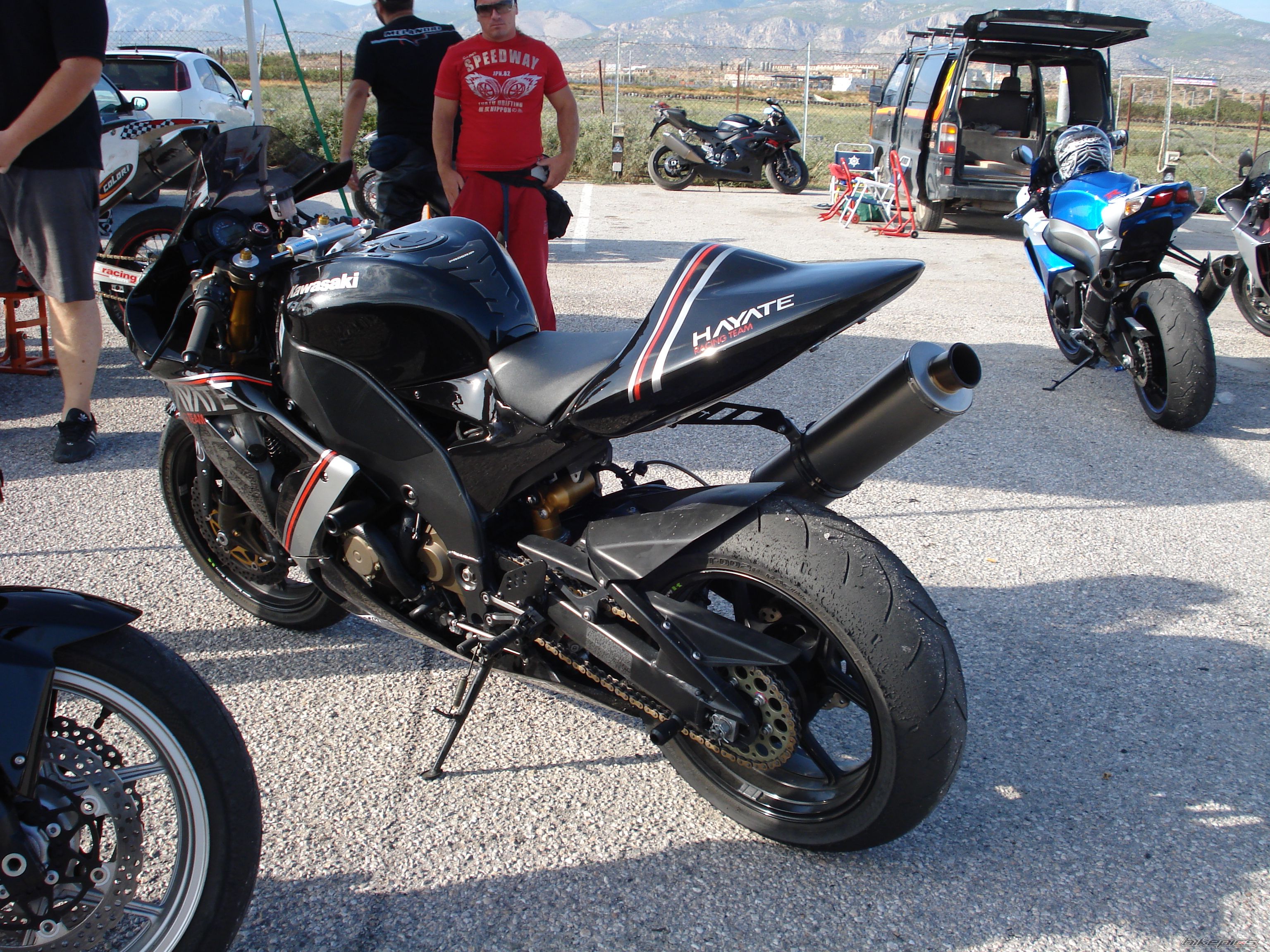 2004 KAWASAKI ZX 10R | Picture 1859371 motorcycle photo
