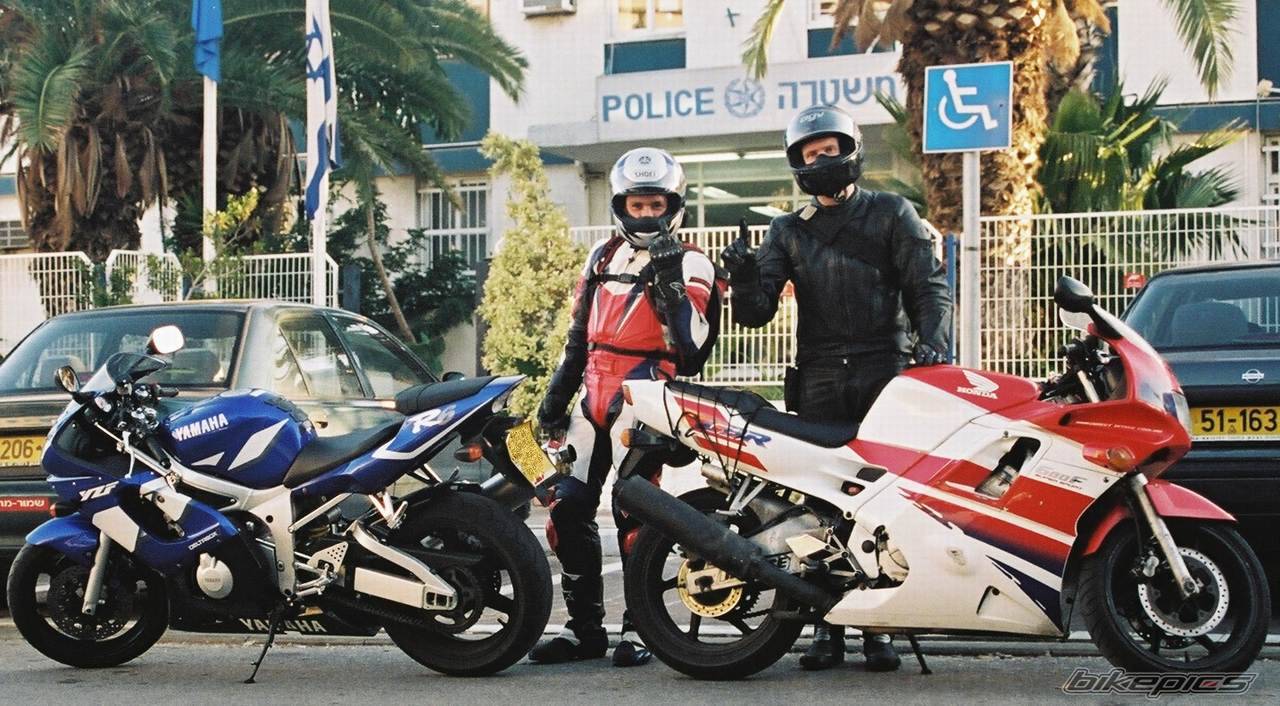 2001 YAMAHA YZF R6 | Picture 18611 motorcycle photo