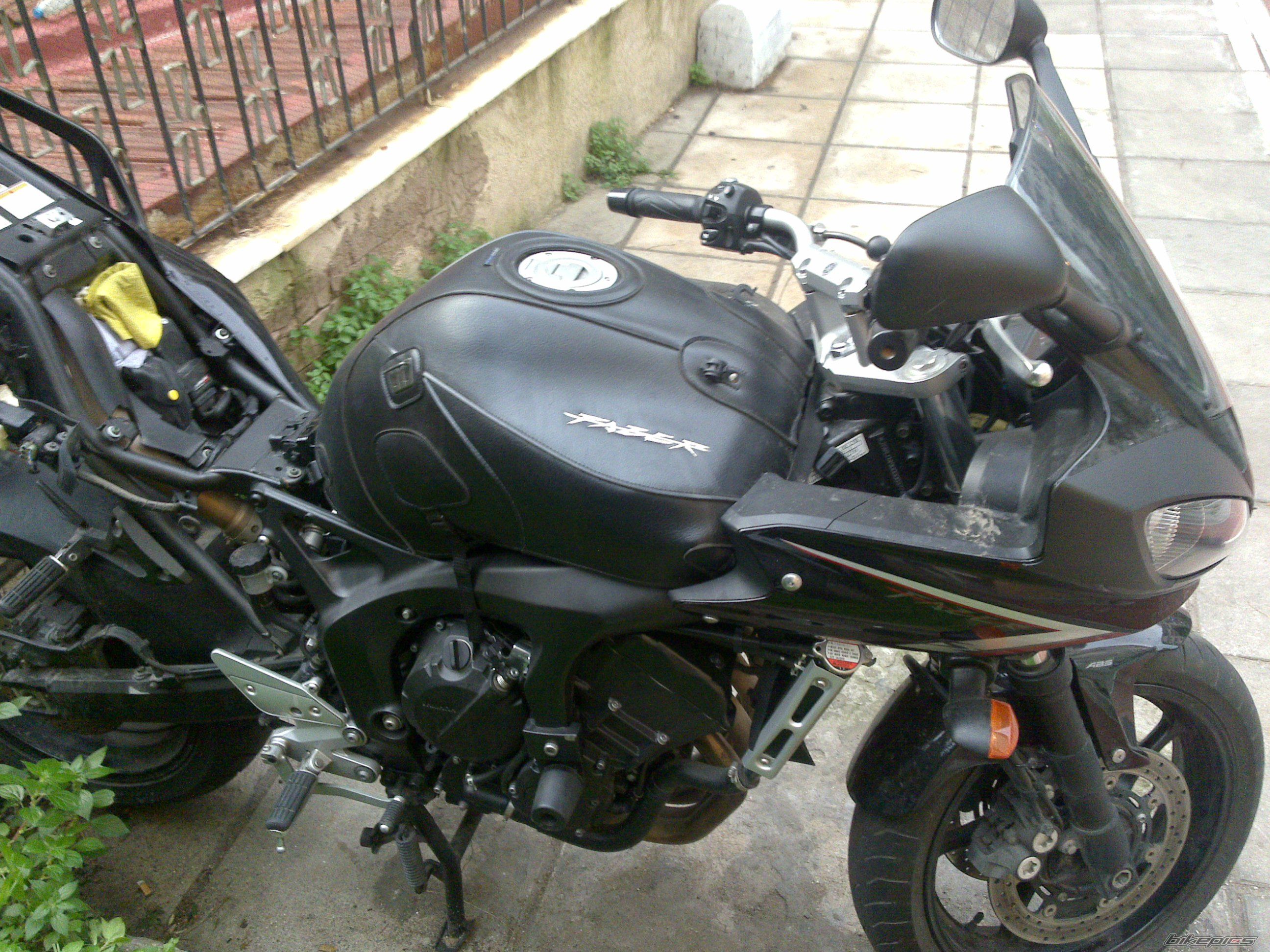 2009 YAMAHA FZ6 FAZER | Picture 1862141 motorcycle photo