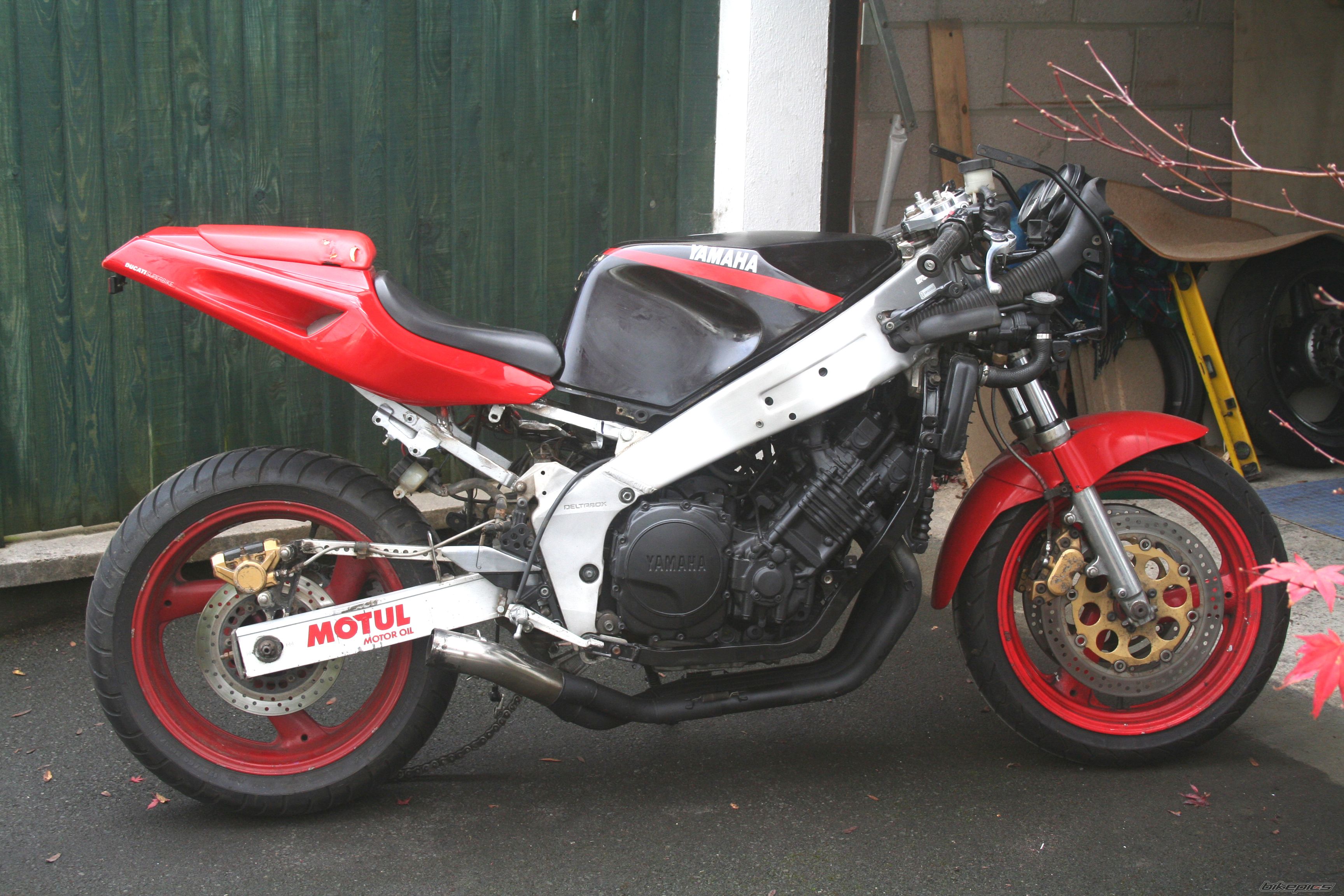 1988 YAMAHA FZR 1000 | Picture 1863621 motorcycle photo