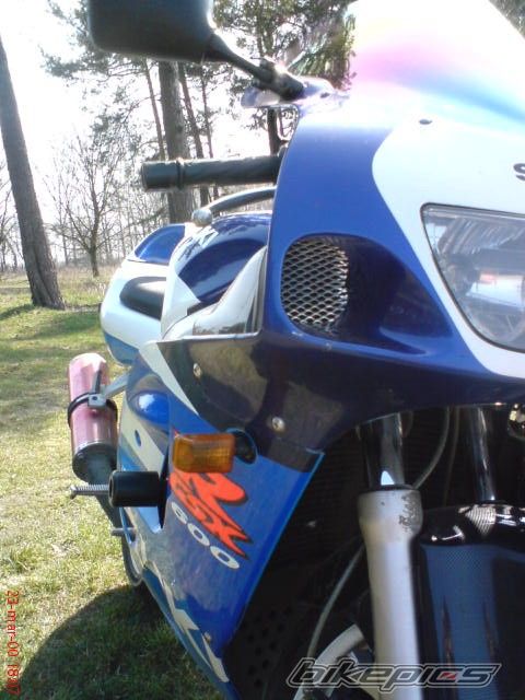 1998 SUZUKI GSX R 600 | Picture 1863766 motorcycle photo