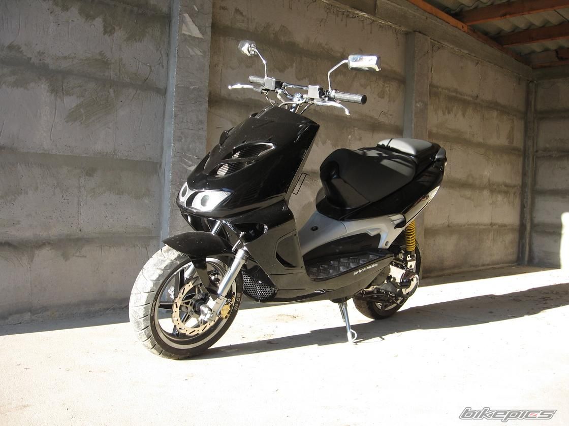 2006 APRILIA SR 50 | Picture 1864306 motorcycle photo