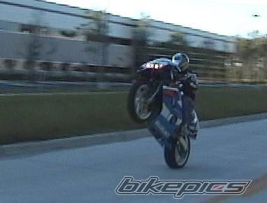 1999 SUZUKI GSX R 750 | Picture 18650 motorcycle photo