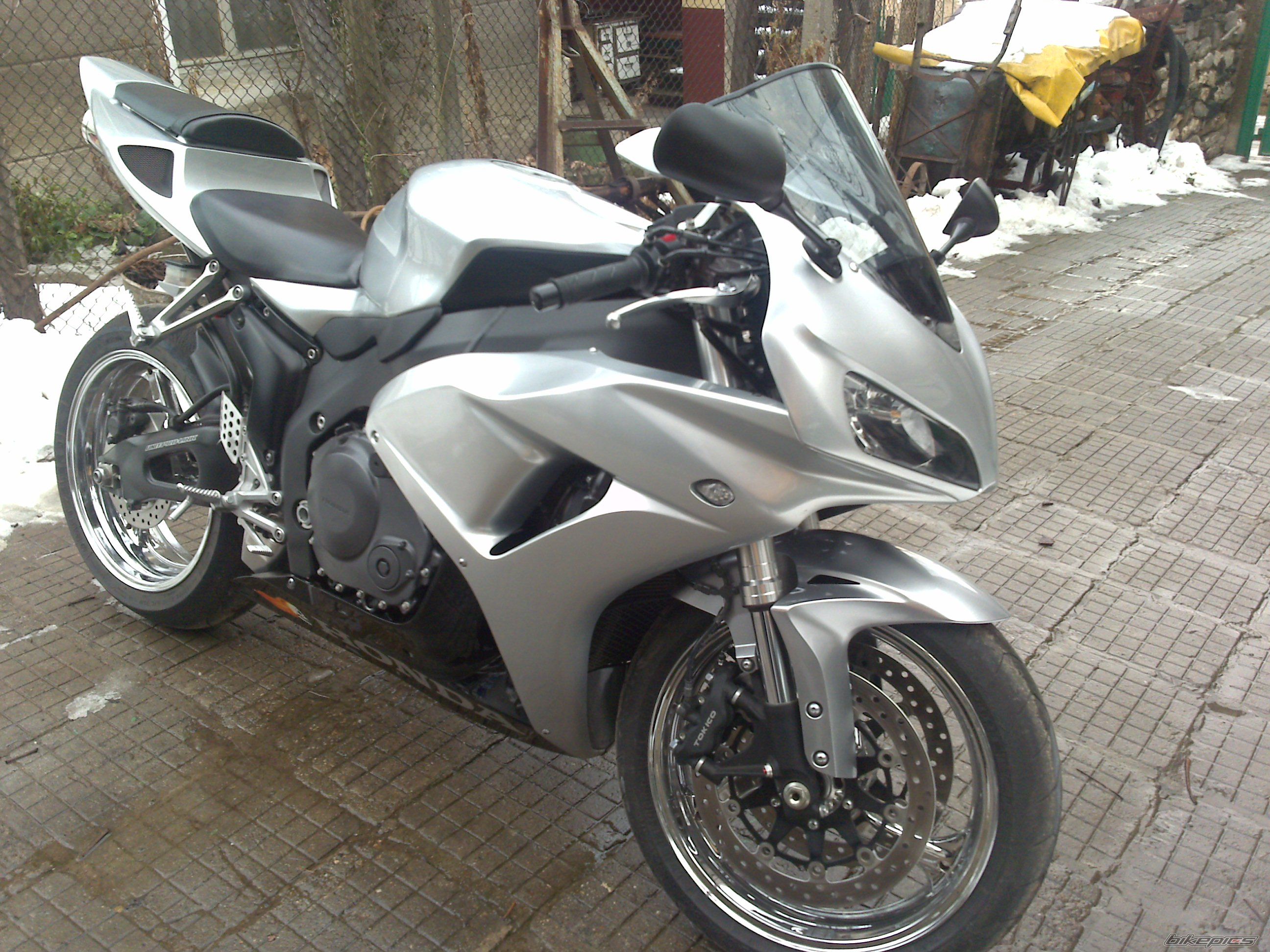 2007 HONDA CBR 1000  RR | Picture 1865586 motorcycle photo