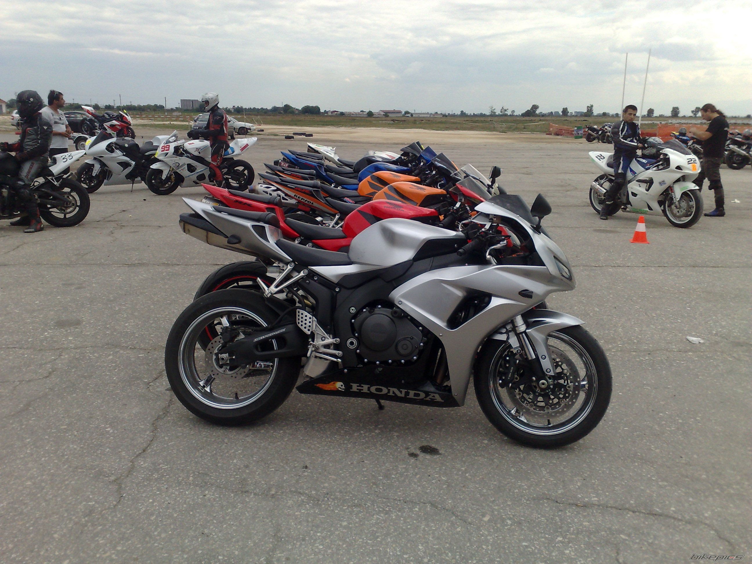 2007 HONDA CBR 1000  RR | Picture 1865624 motorcycle photo